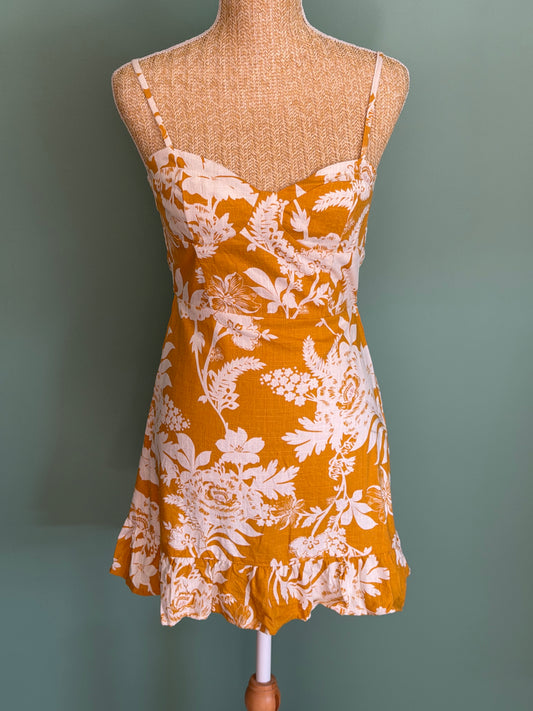 Robe jaune moutarde à fleurs blanches – Taille XS