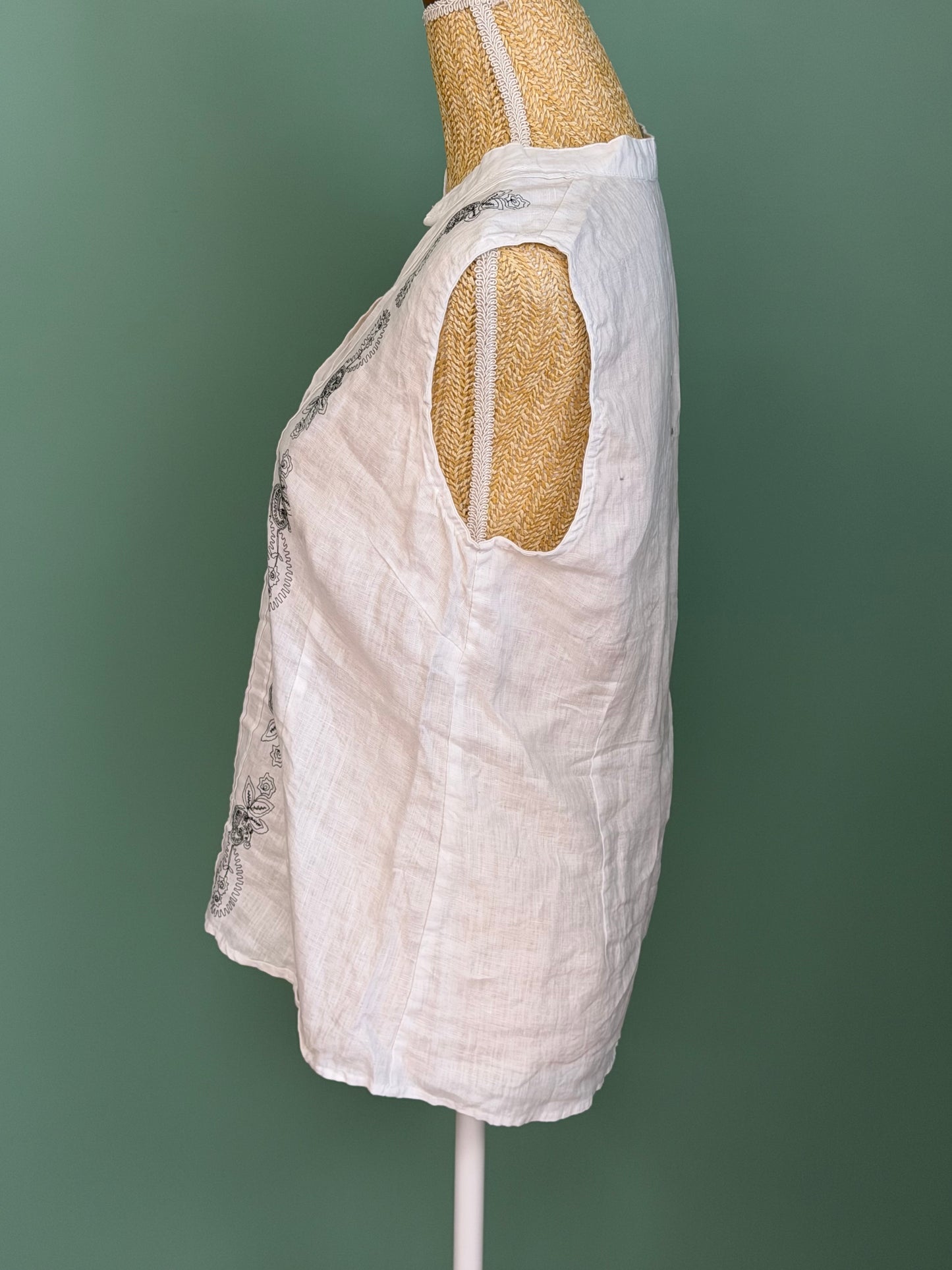 Chemisier en lin blanc brodé sans manches femme M