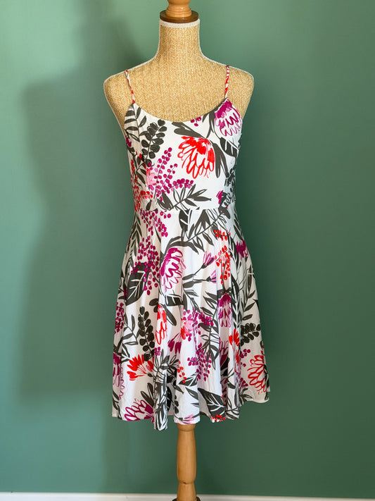 Robe fleurie multicolore – Taille M