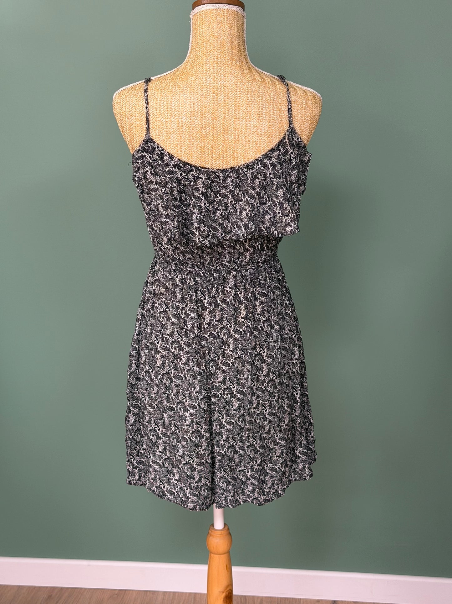 Robe fluide noire à imprimé cachemire - Taille M