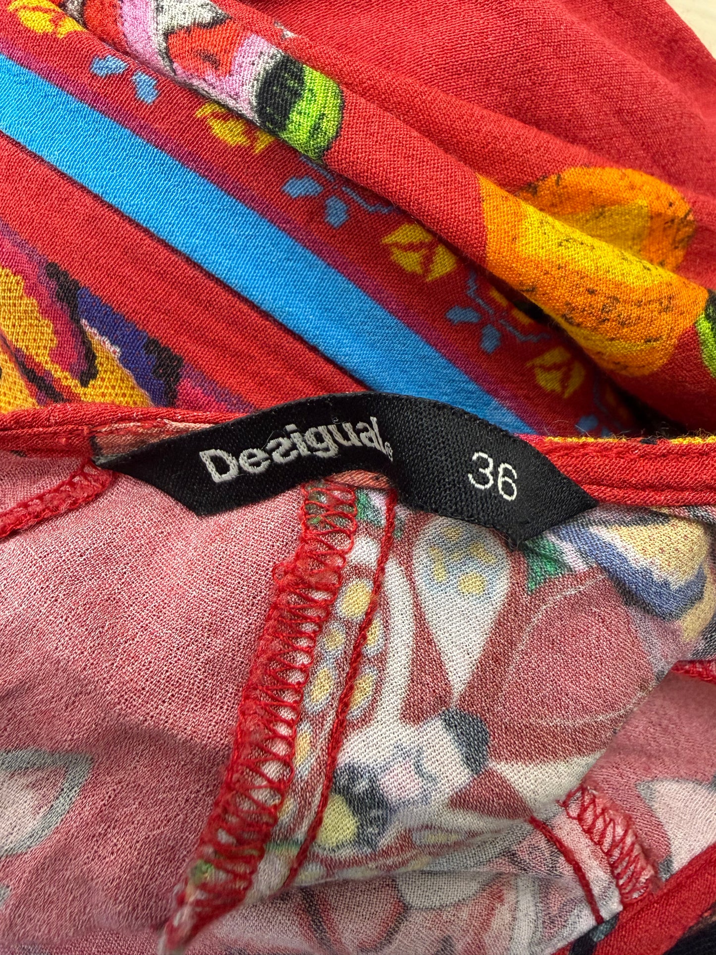 Robe fleurie Desigual rouge imprimé floral ceinturée – Taille 36