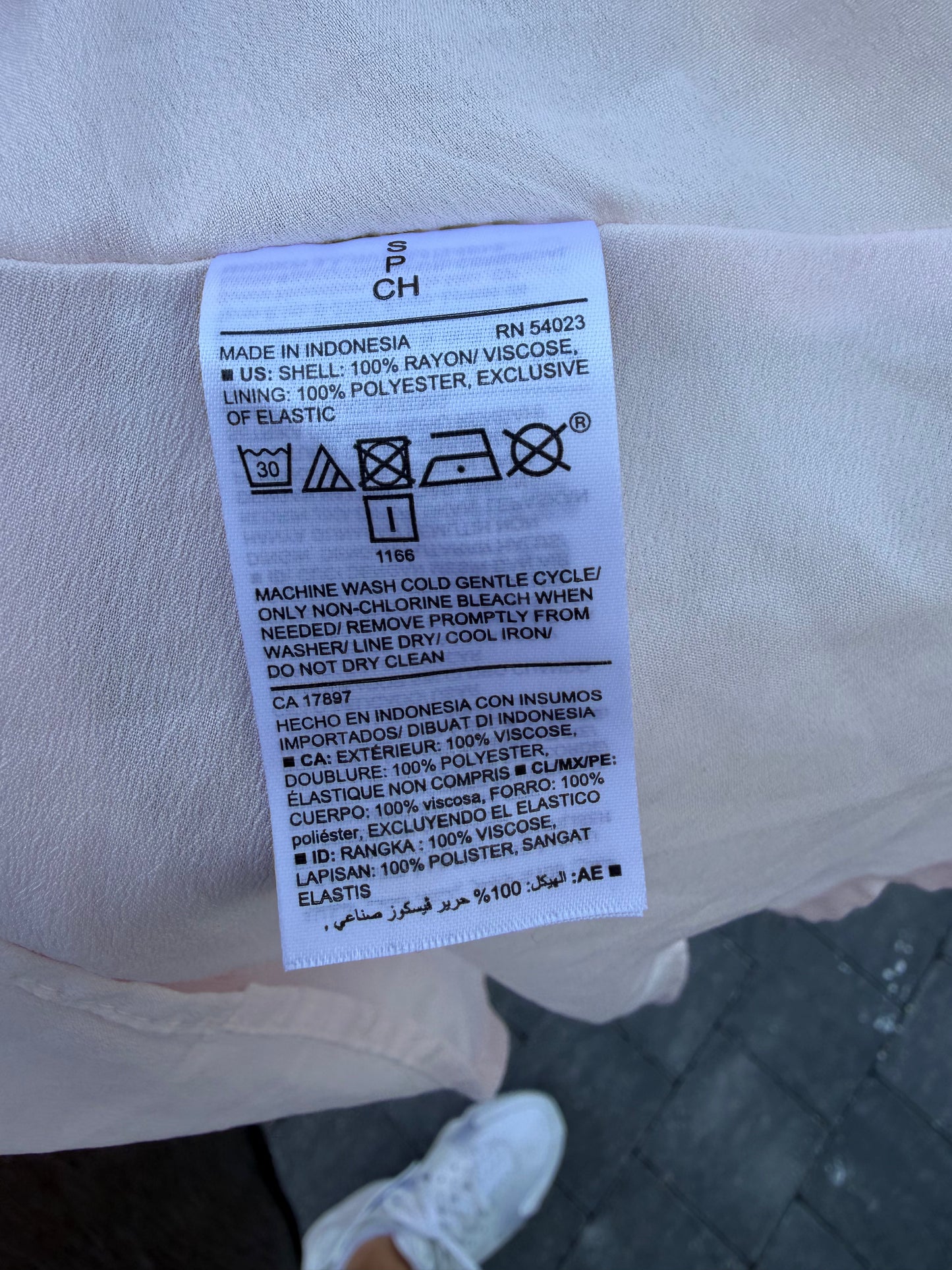 Robe blanche à imprimé tropical – Taille S