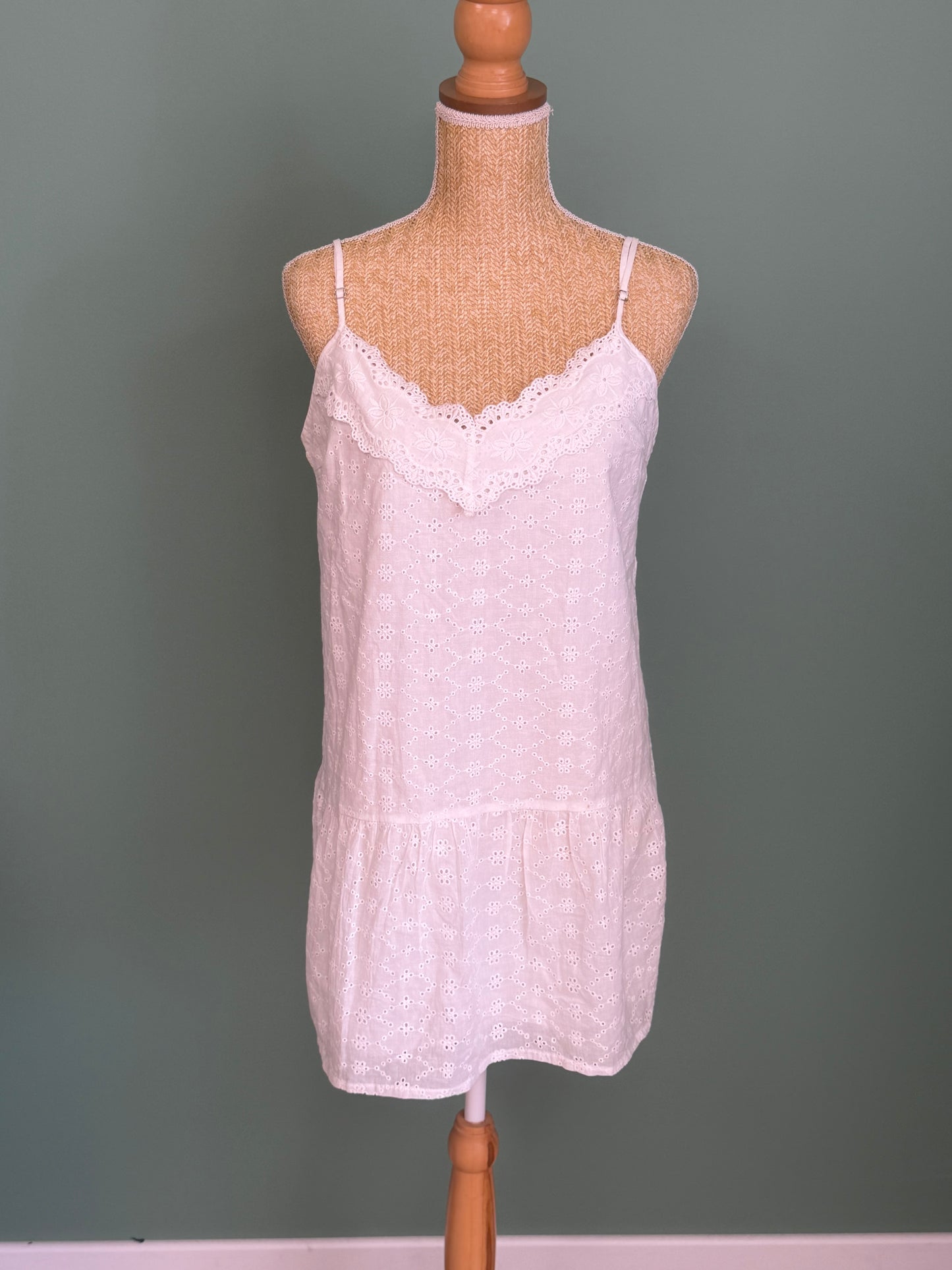 Robe nuisette blanche en broderie anglaise Afends femme L