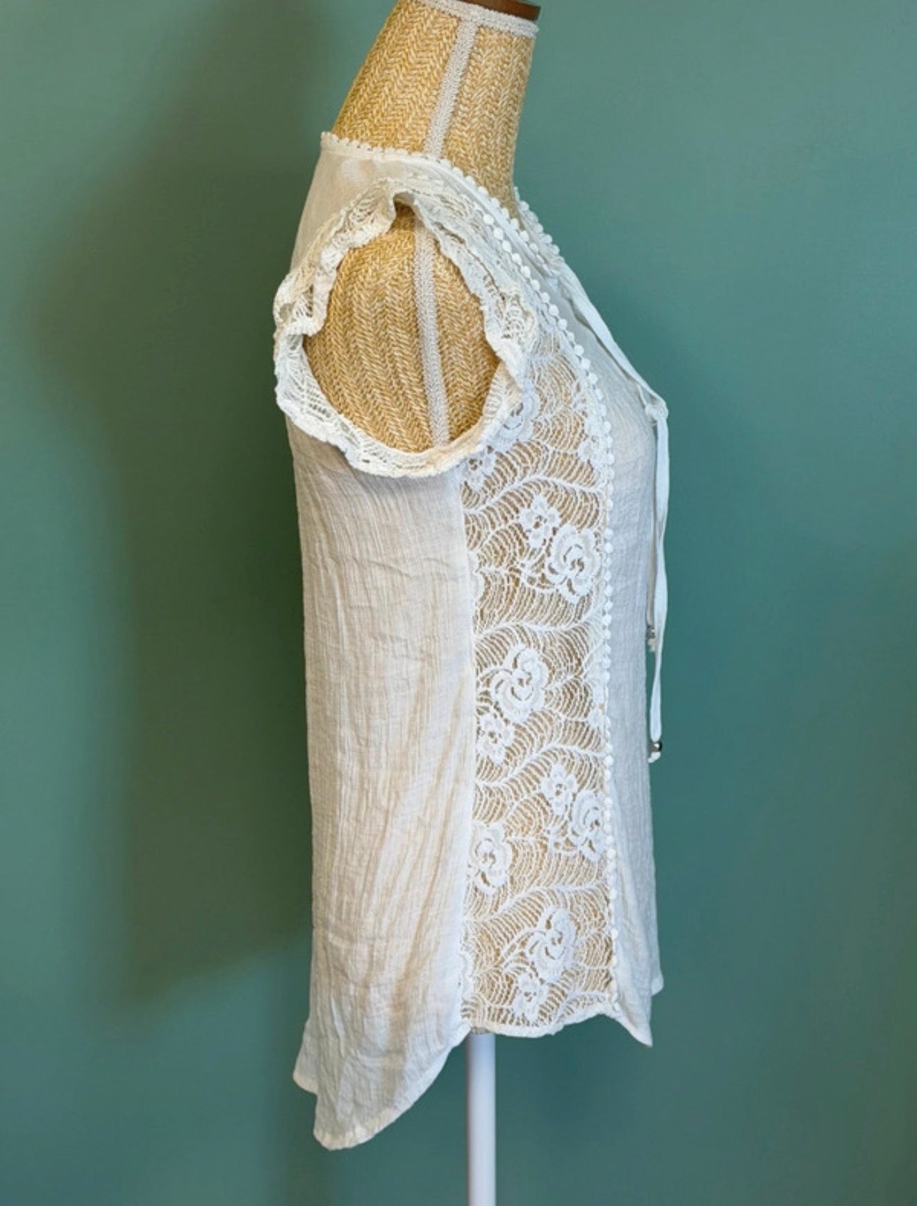 Blouse fluide écrue à dentelle – Taille S/M