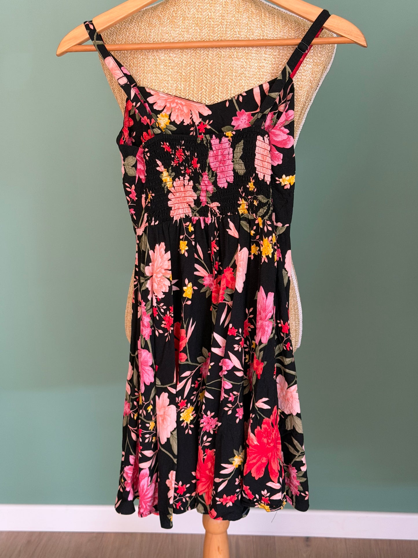 Robe bleue fleurie à bretelles nouées – Taille XS