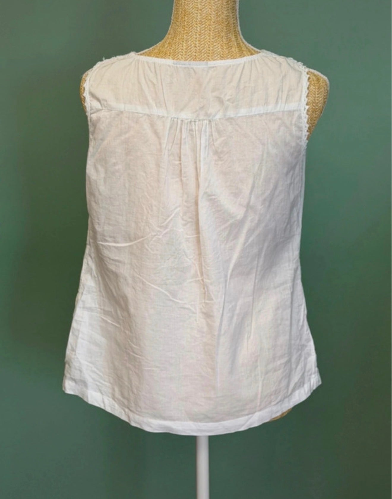 Top Blanc Sans Manches – Détails Crochet & Esprit Bohème - Taille M