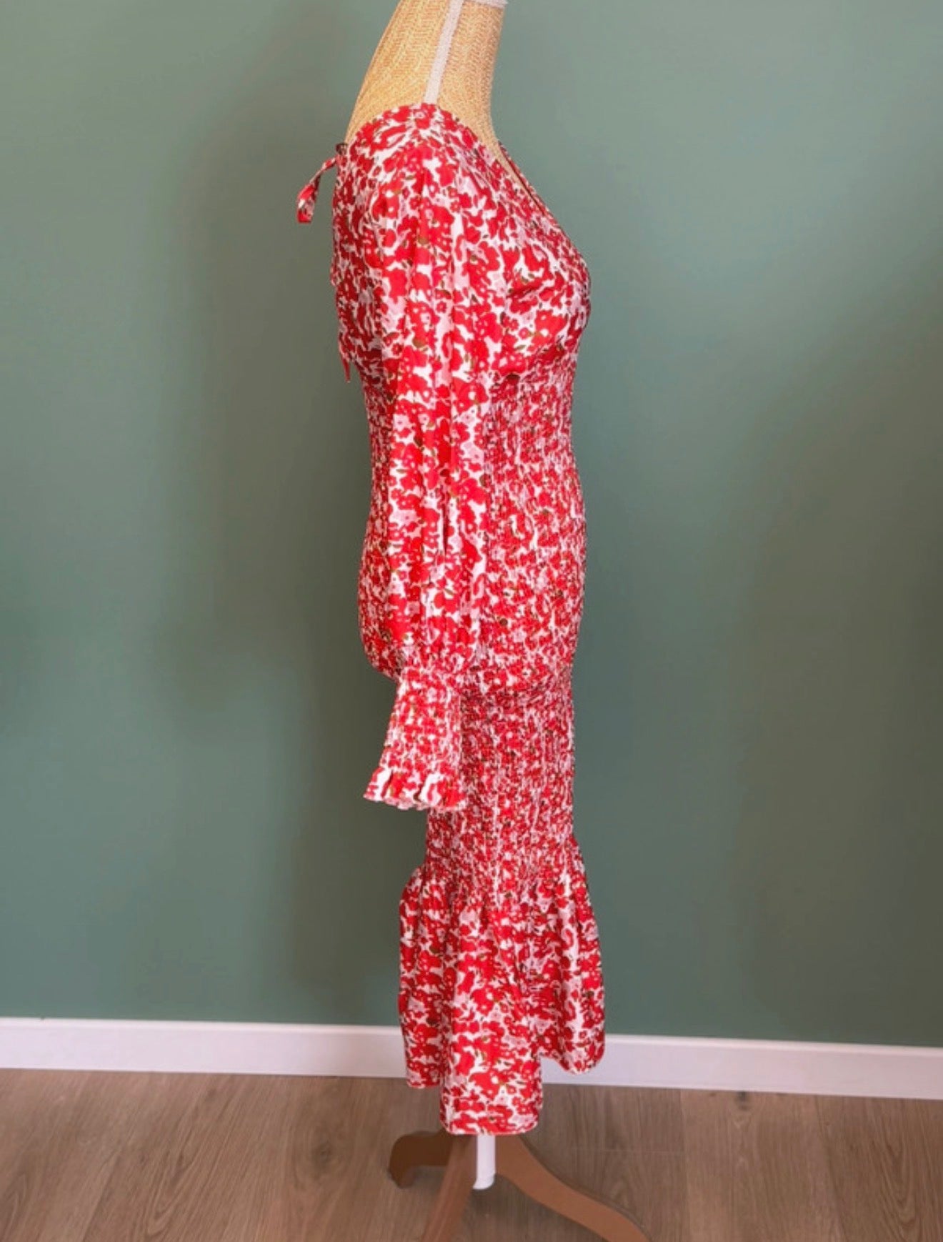 Robe longue fleurie rouge & blanche effet smocké - Taille S