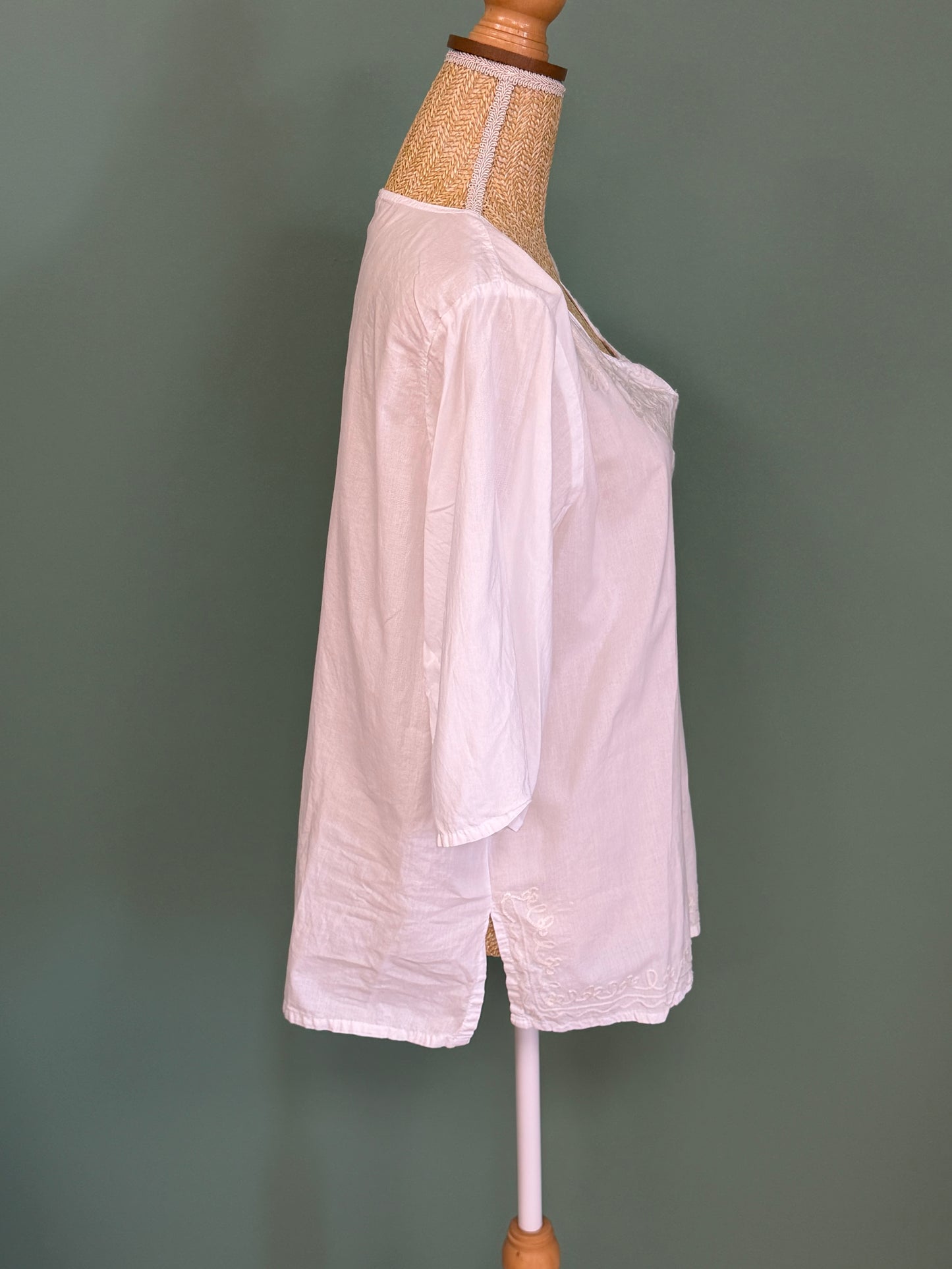 Blouse blanche brodée femme XL en coton