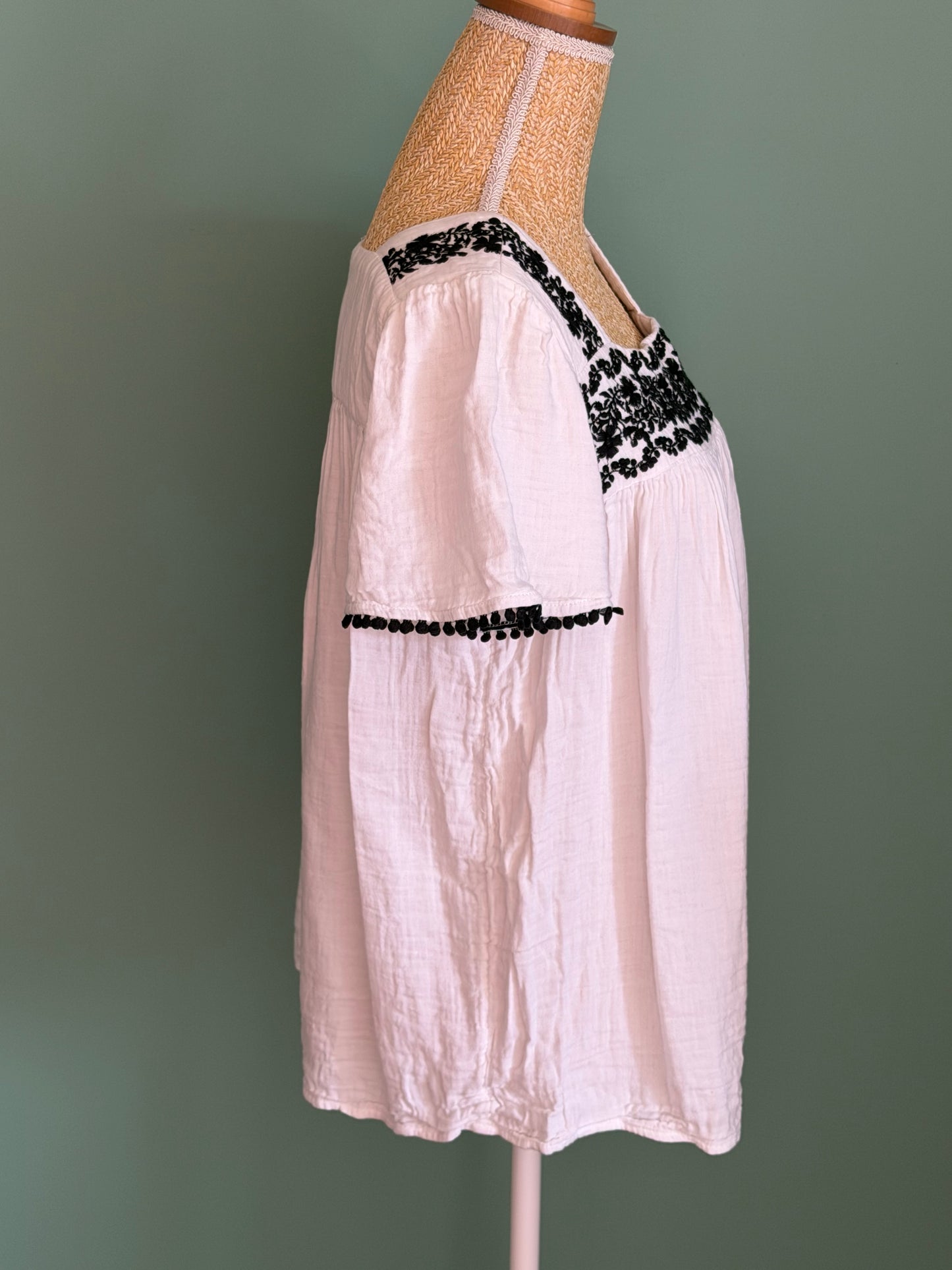 Blouse bohème blanche brodée – Taille M