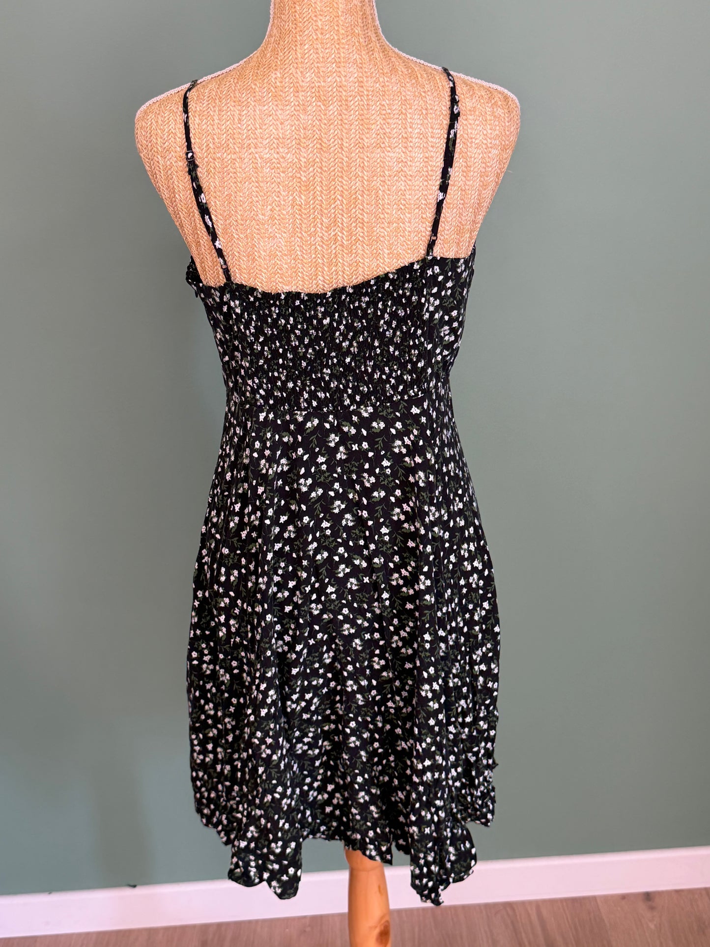 Robe fleurie noire femme taille L