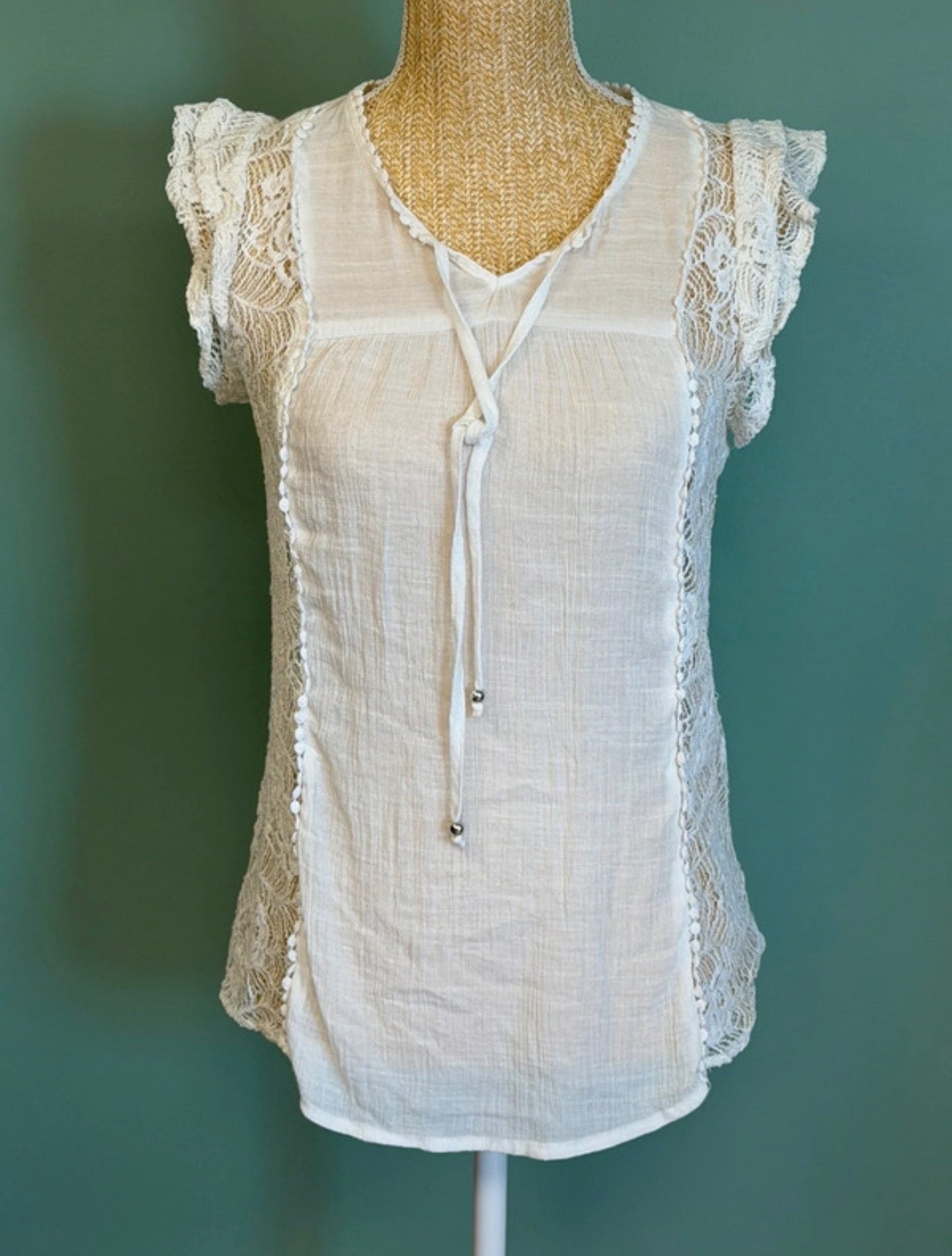 Blouse fluide écrue à dentelle – Taille S/M