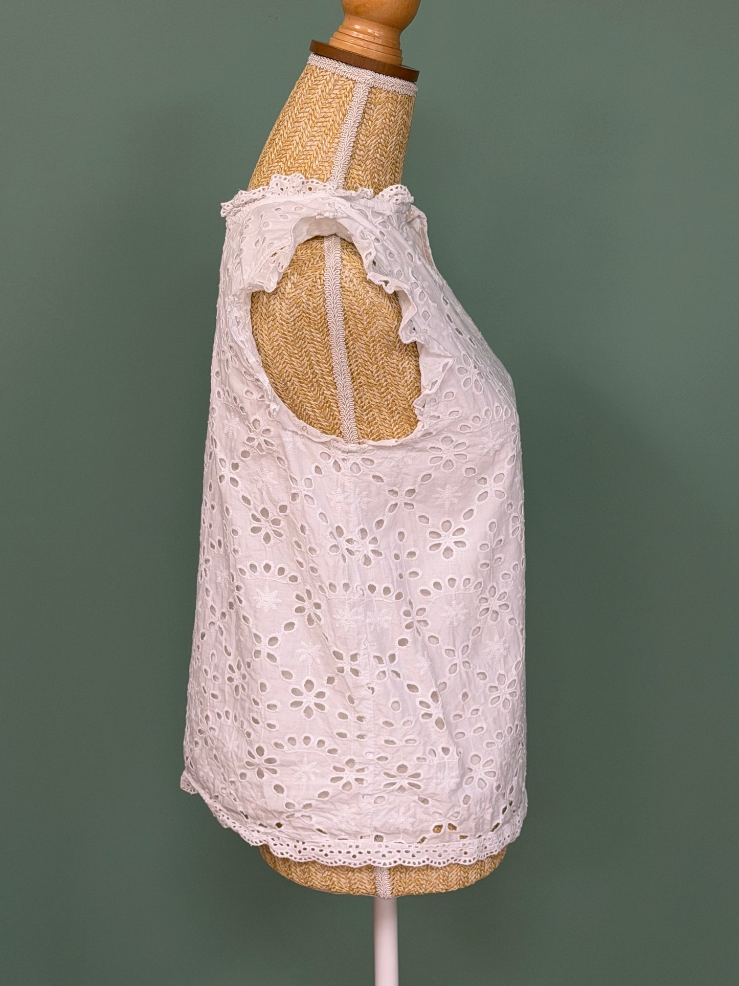 Blouse en broderie anglaise blanche à manches volantées – Taille M