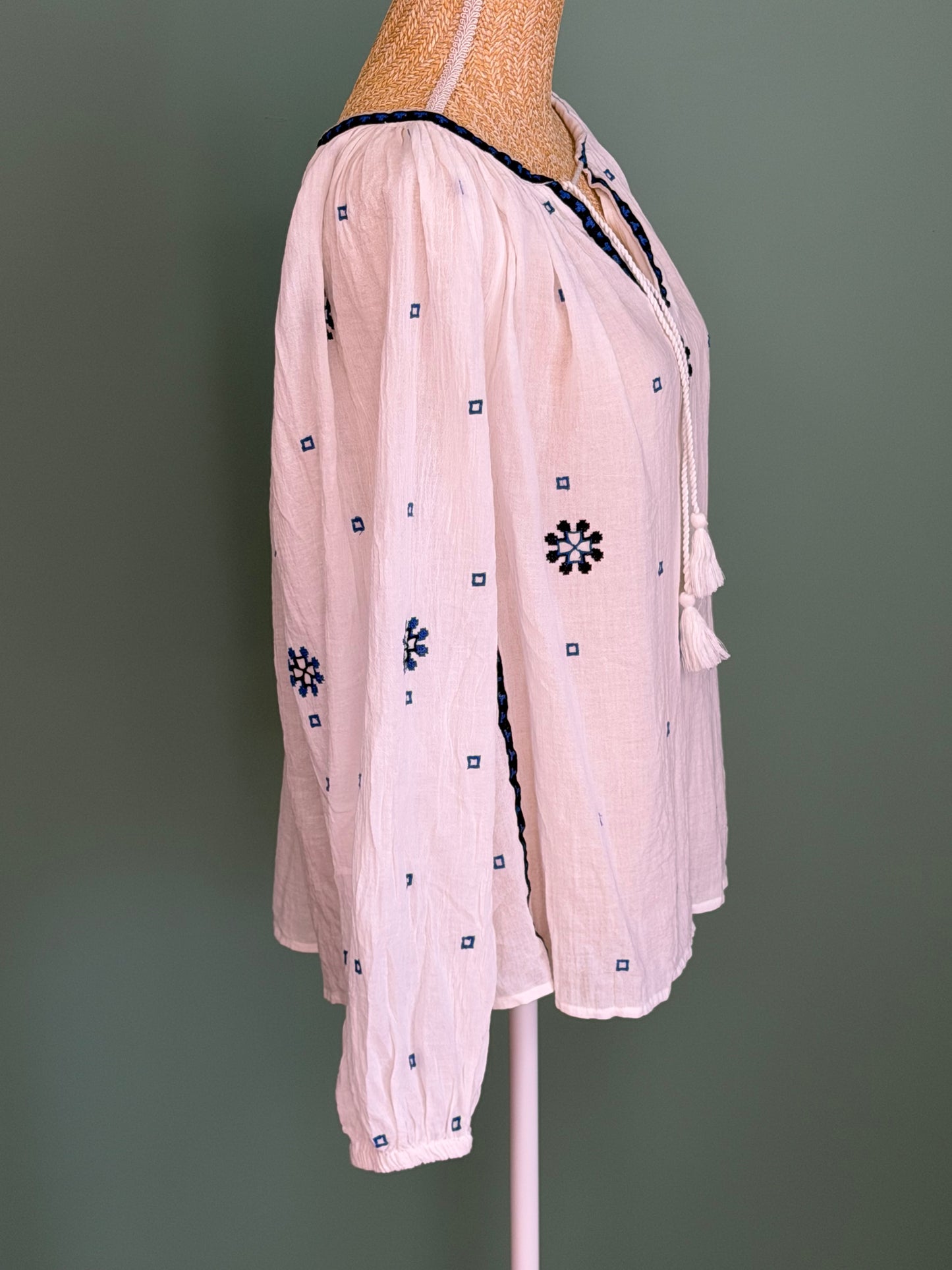 Blouse bohème blanche brodée en coton – Taille XL
