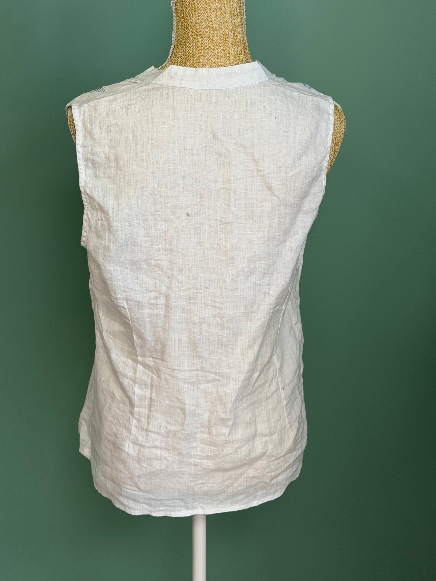 Chemisier en lin blanc brodé sans manches femme M