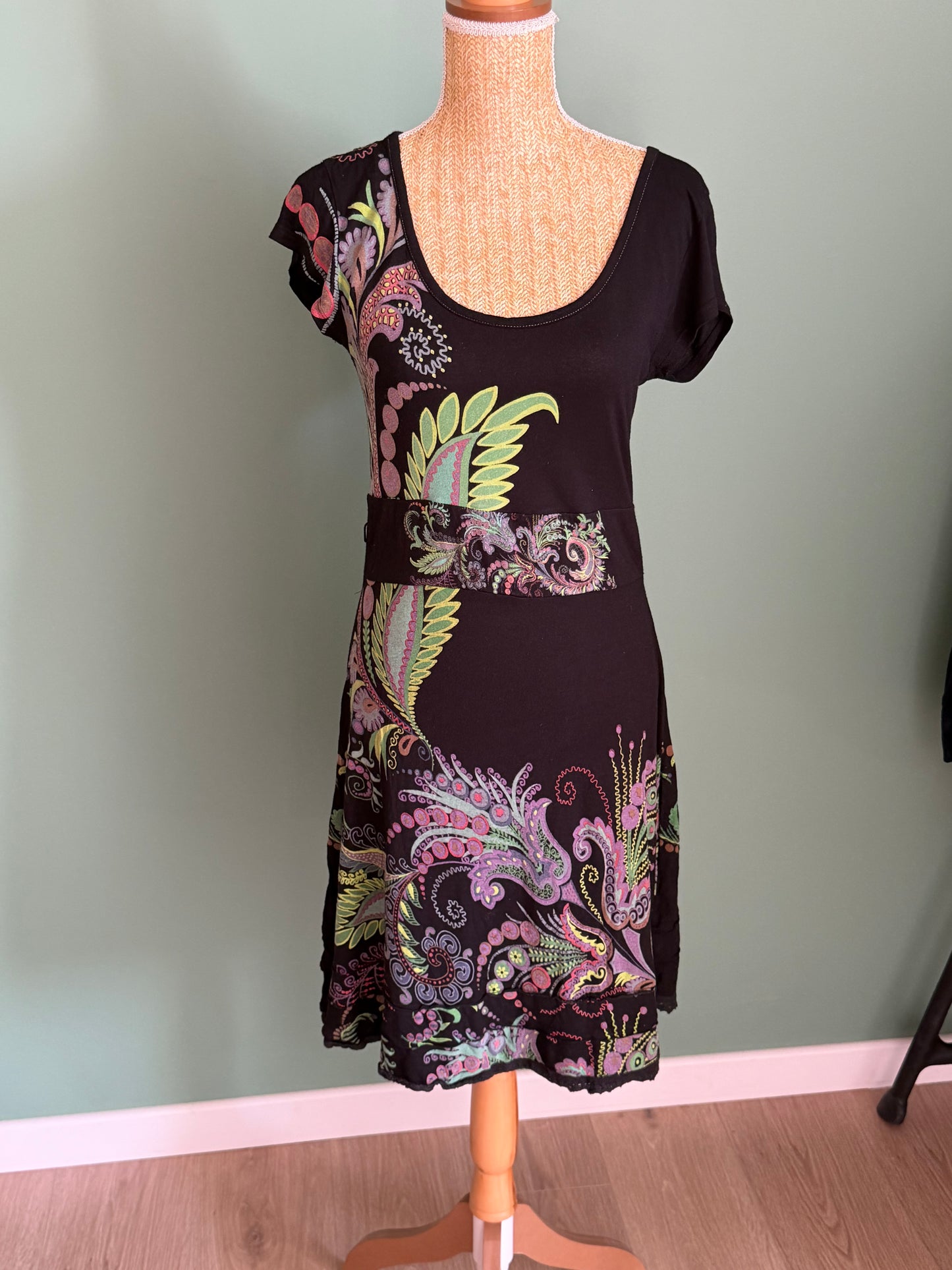 Robe Desigual noire imprimé cachemire – Taille XL