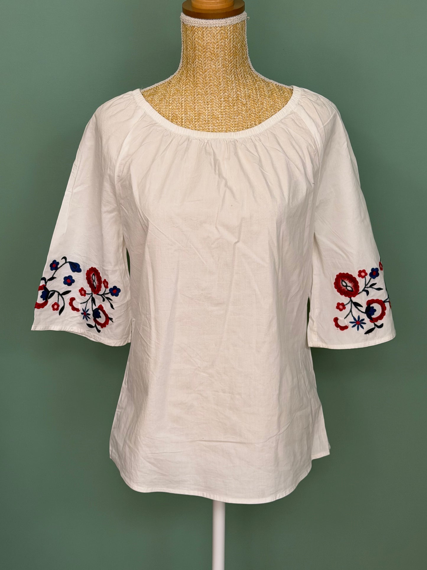 Blouse blanche brodée fleurs manches 3/4 femme M