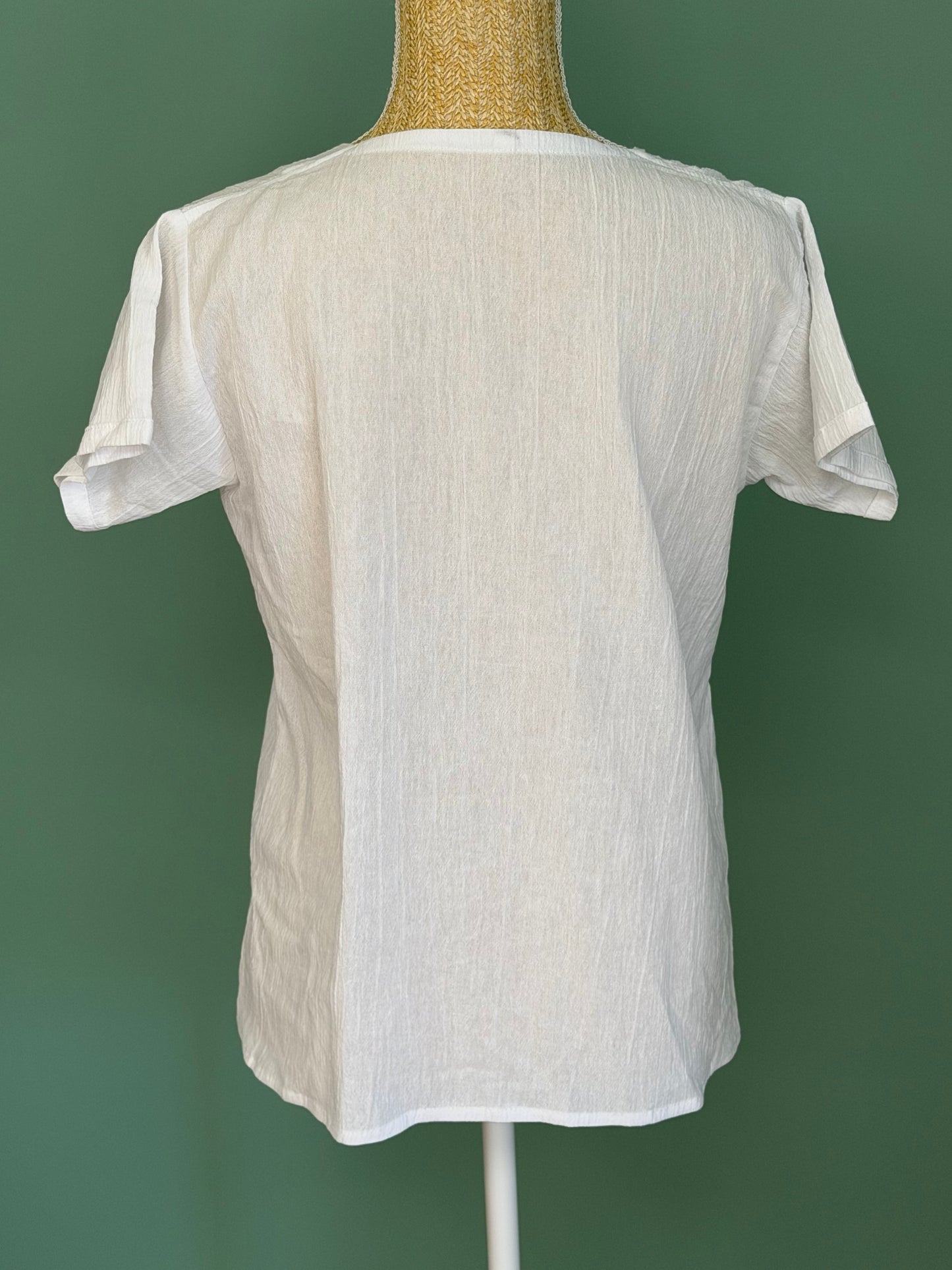Blouse blanche brodée à manches courtes – Taille L