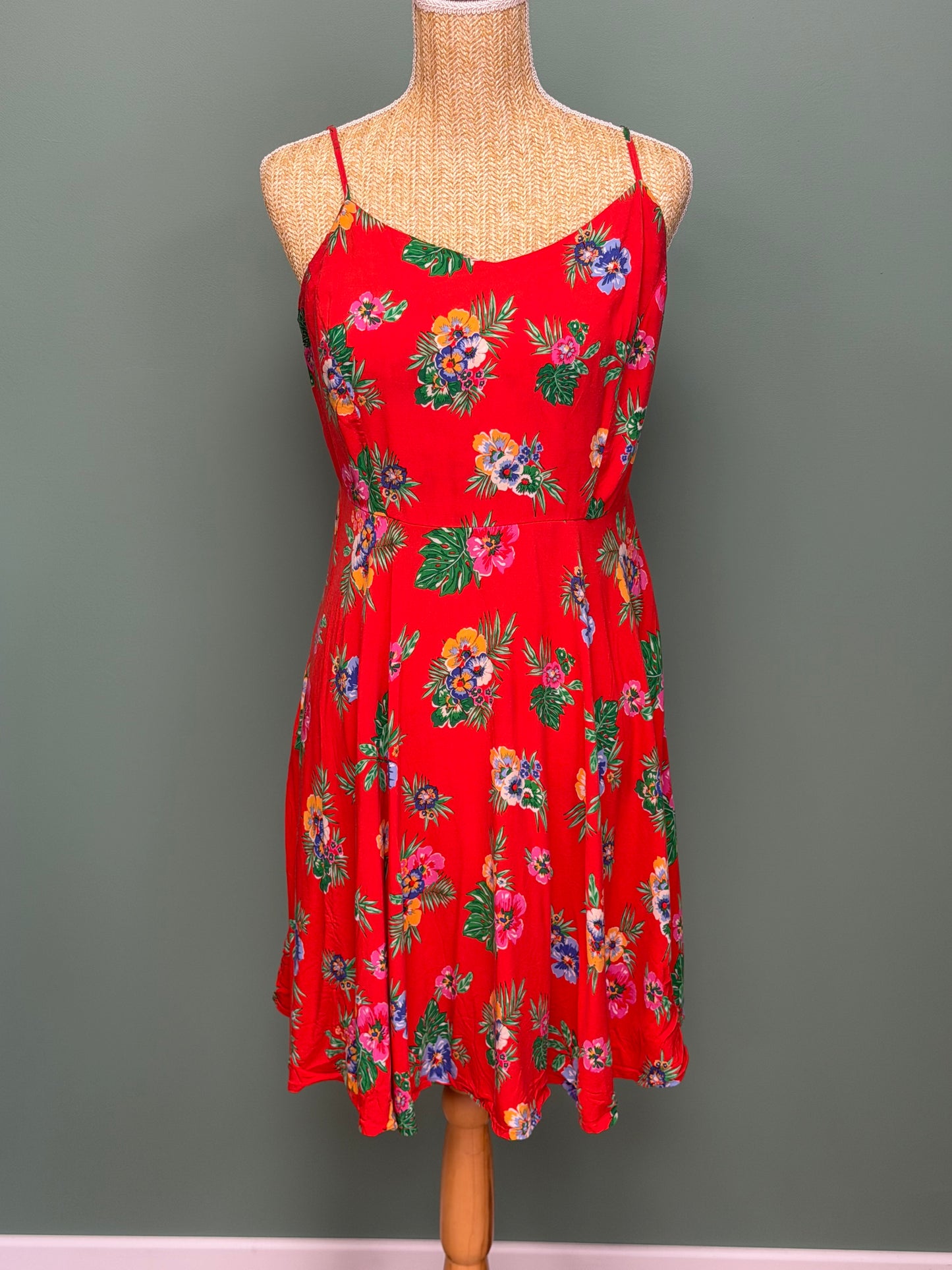Robe Fleurie Rouge Tropicale – Bretelles Fines & Dos Smocké - Taille M