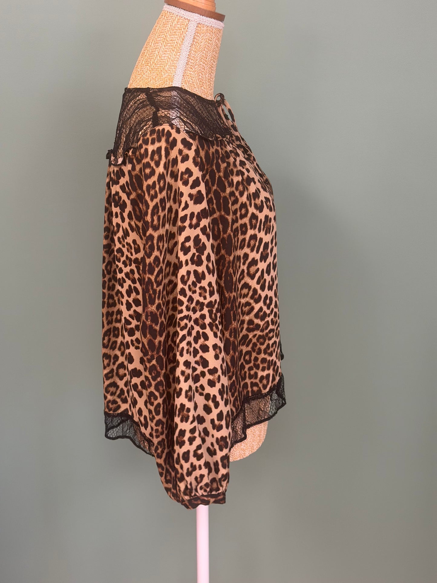Blouse léopard Zara Basic avec dentelle femme taille S