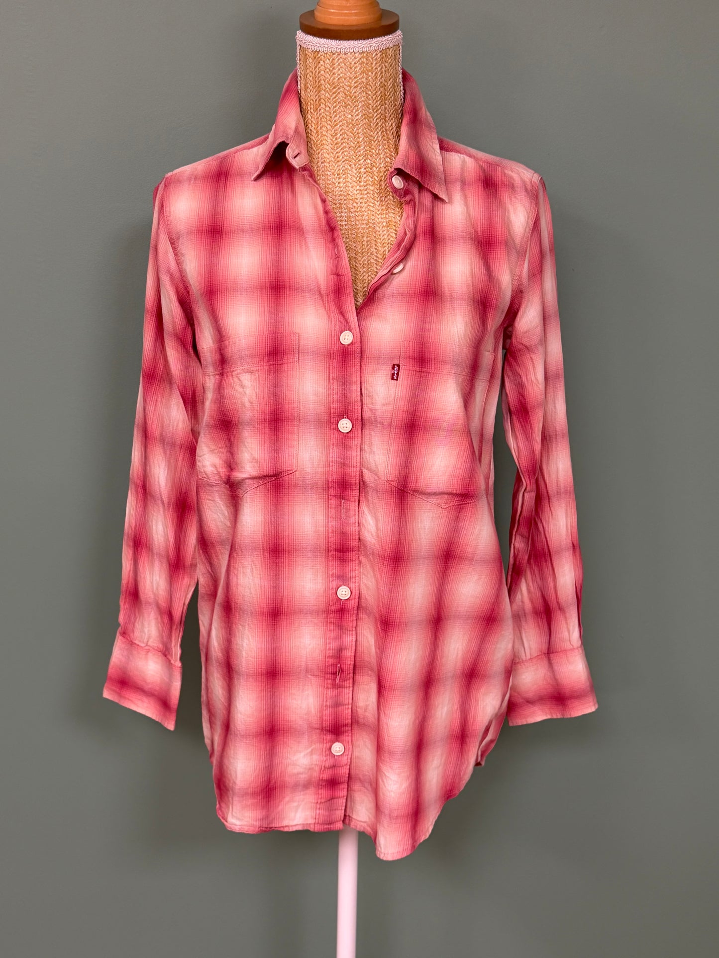Chemise Levi’s à carreaux roses
