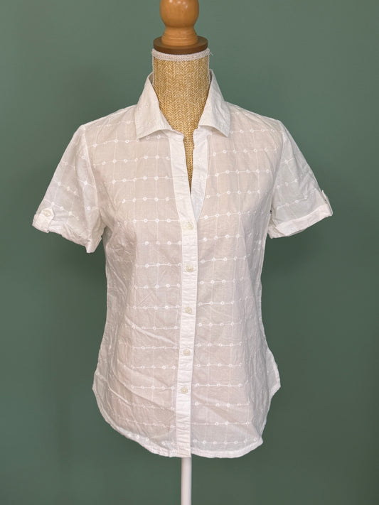 Chemisier blanc manches courtes à motif ton sur ton – Taille M