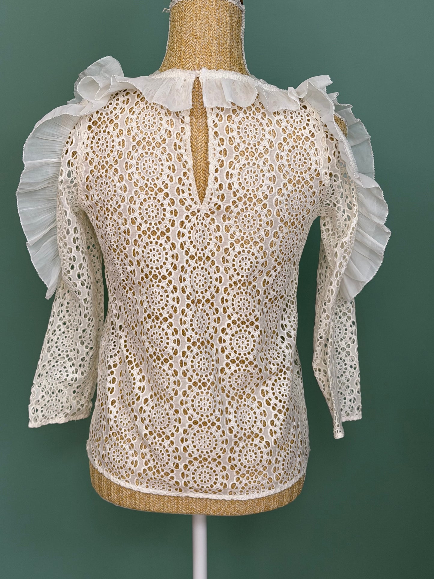 Blouse Sandro Paris en dentelle blanche à volants T1