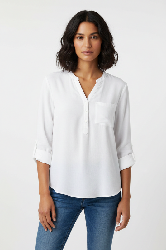 Blouse blanche fluide détail dentelle bohème