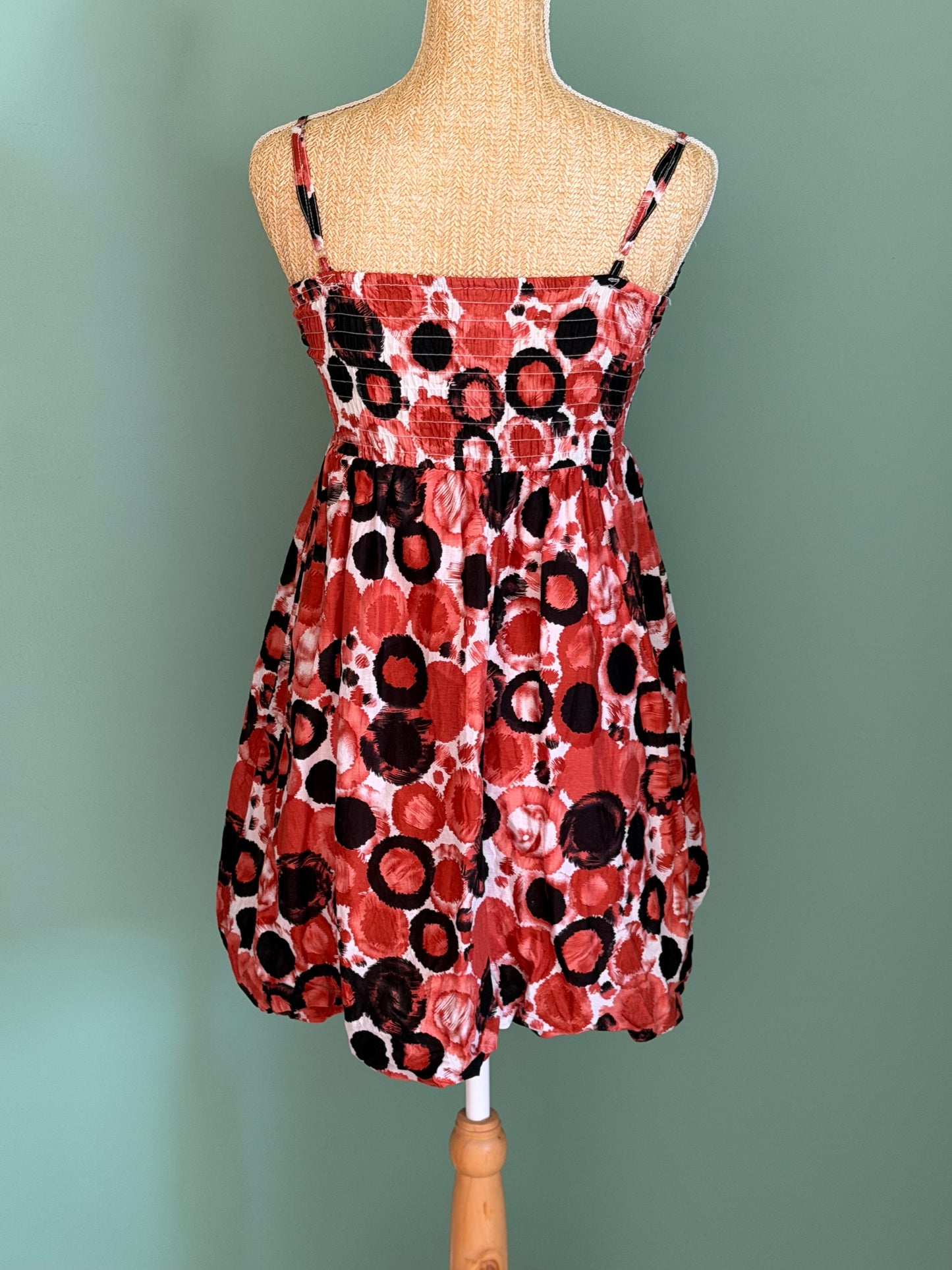Robe à imprimé graphique rouge – Taille S