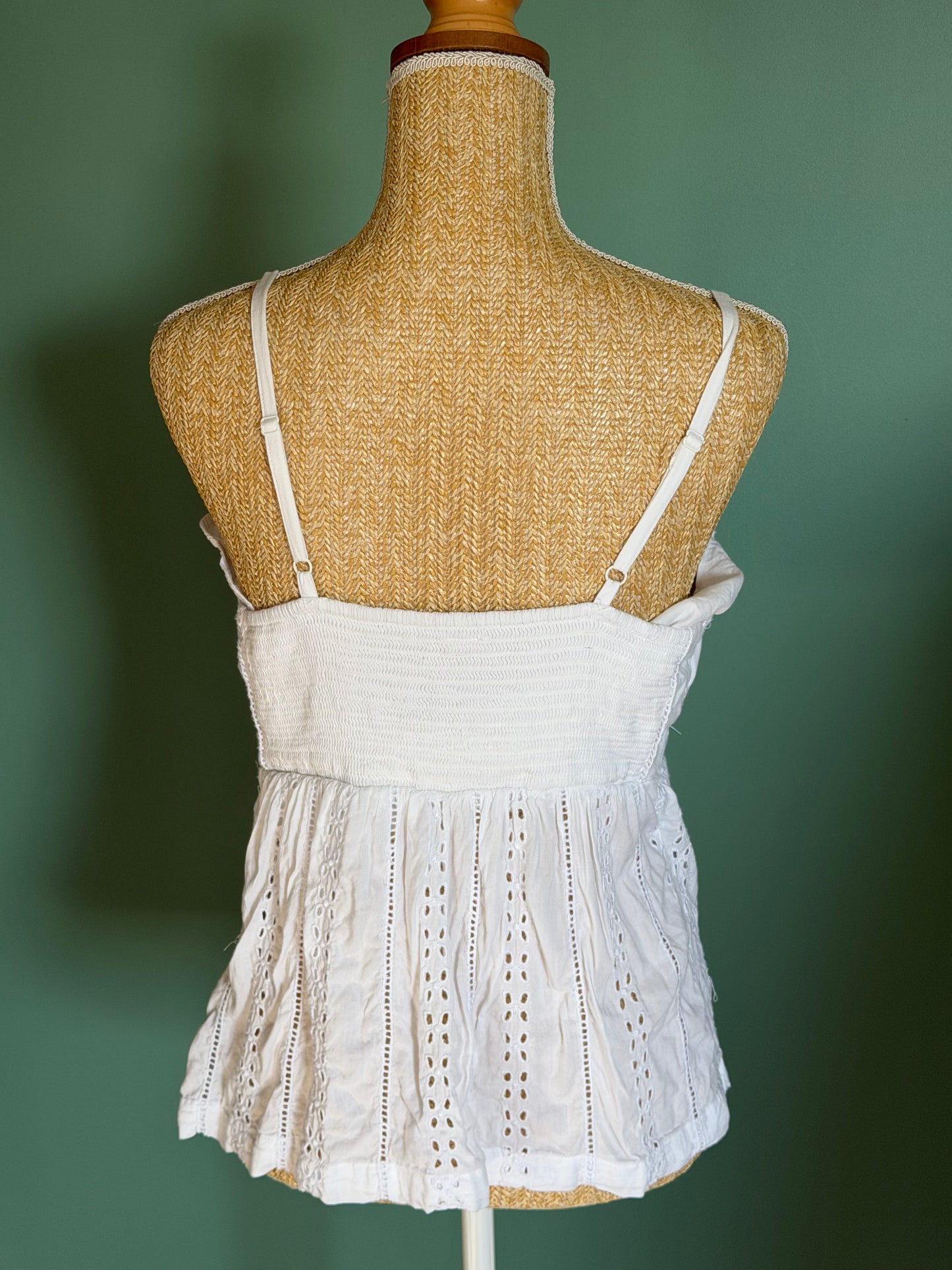 Top blanc broderie anglaise
