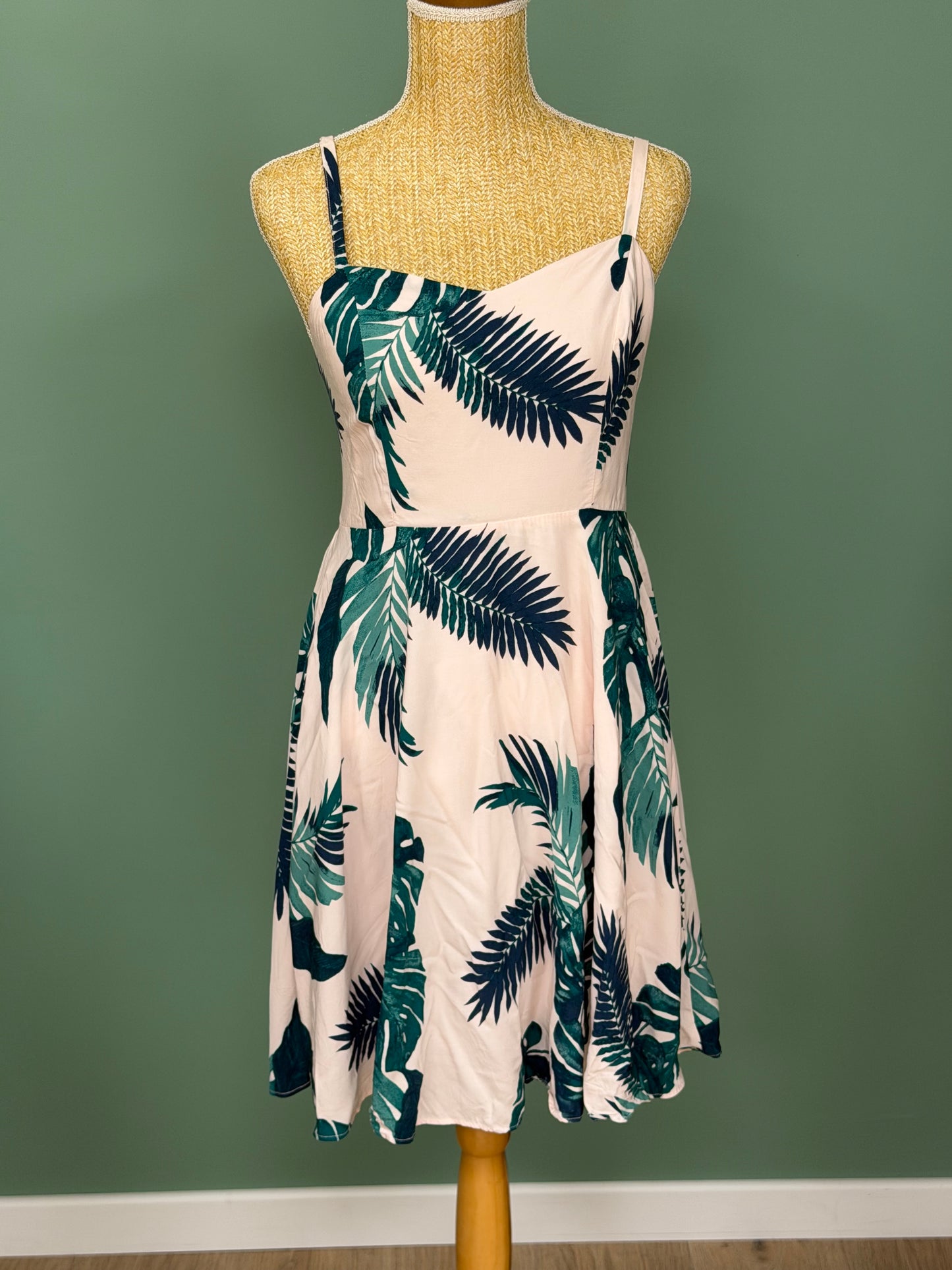 Robe tropicale feuillage vert & blanc à fines bretelles  ´- Taille M