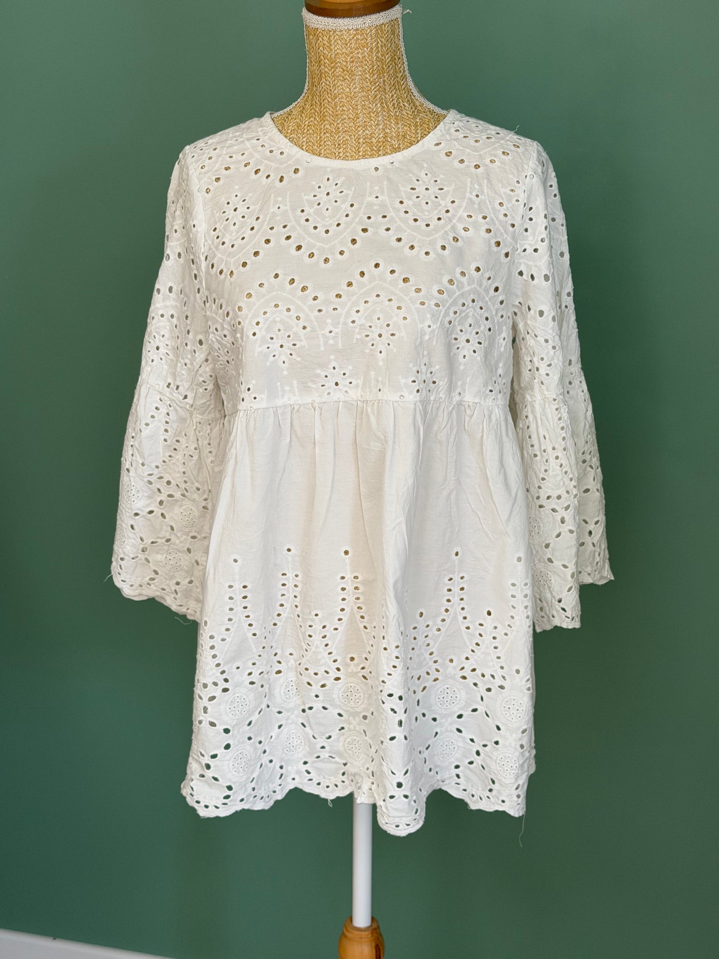 Blouse blanche en broderie anglaise manches longues femme M