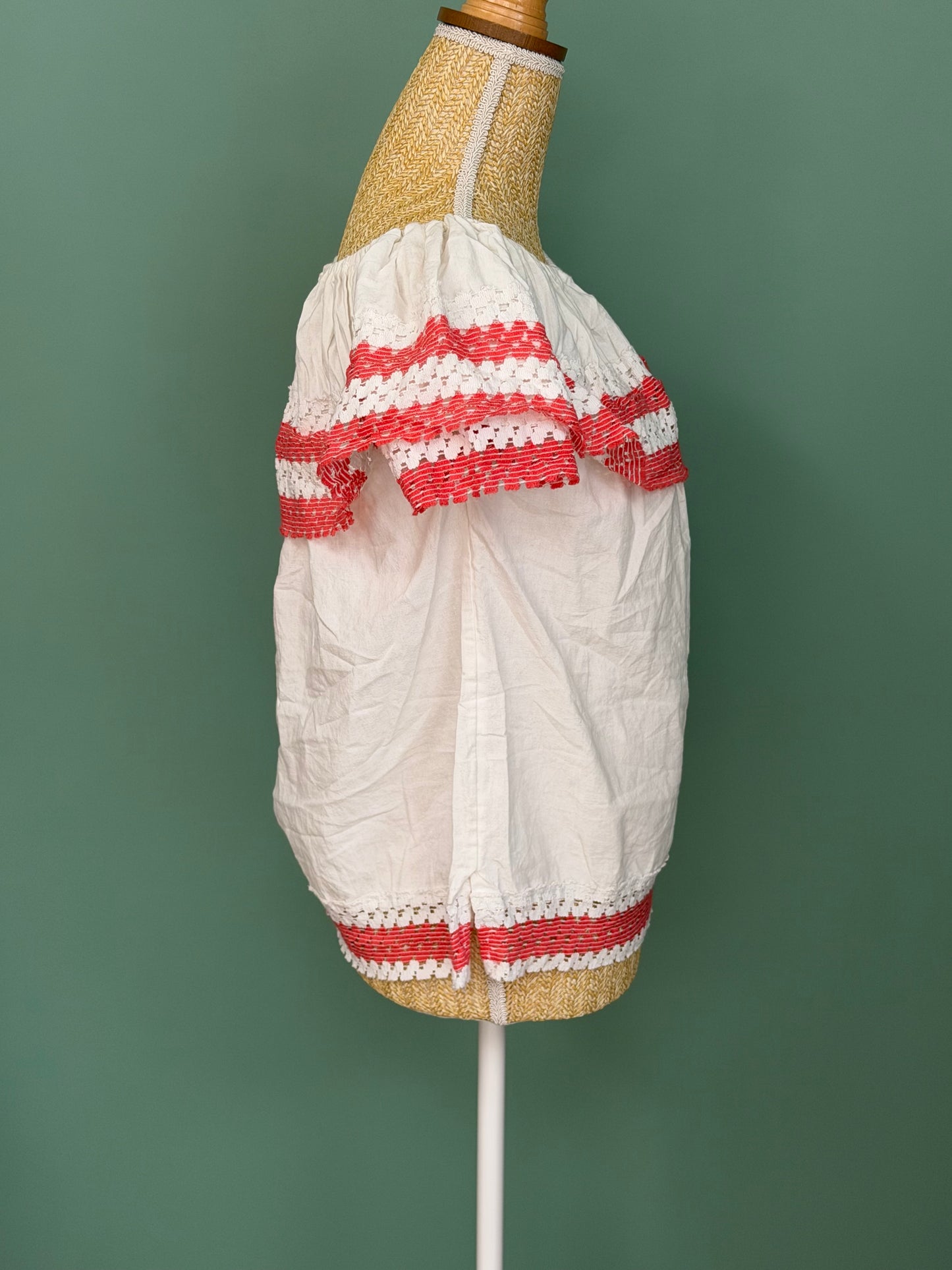 Blouse blanche bohème à épaules dénudées brodée femme M