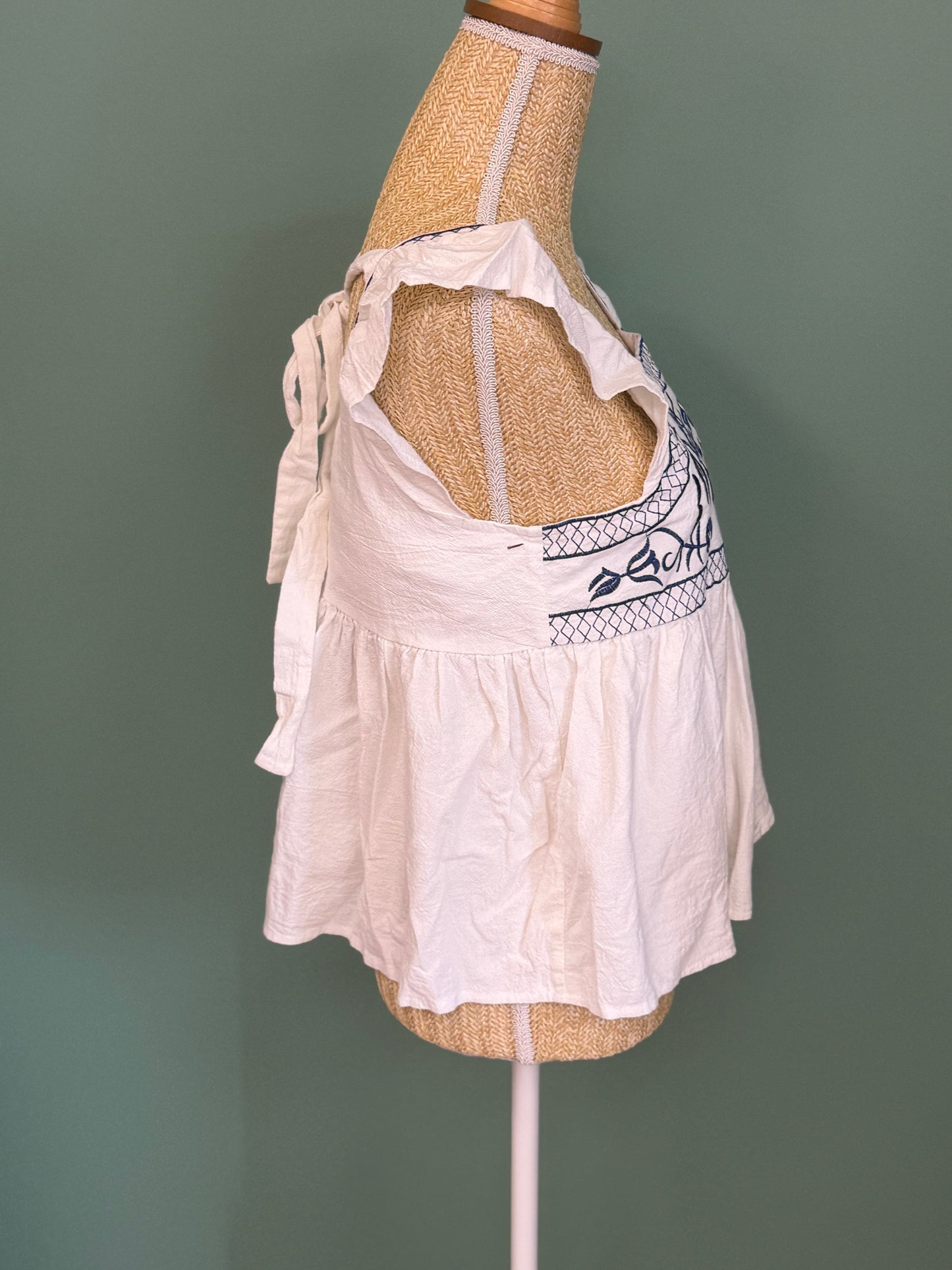 Blouse bohème blanche brodée à volants femme S