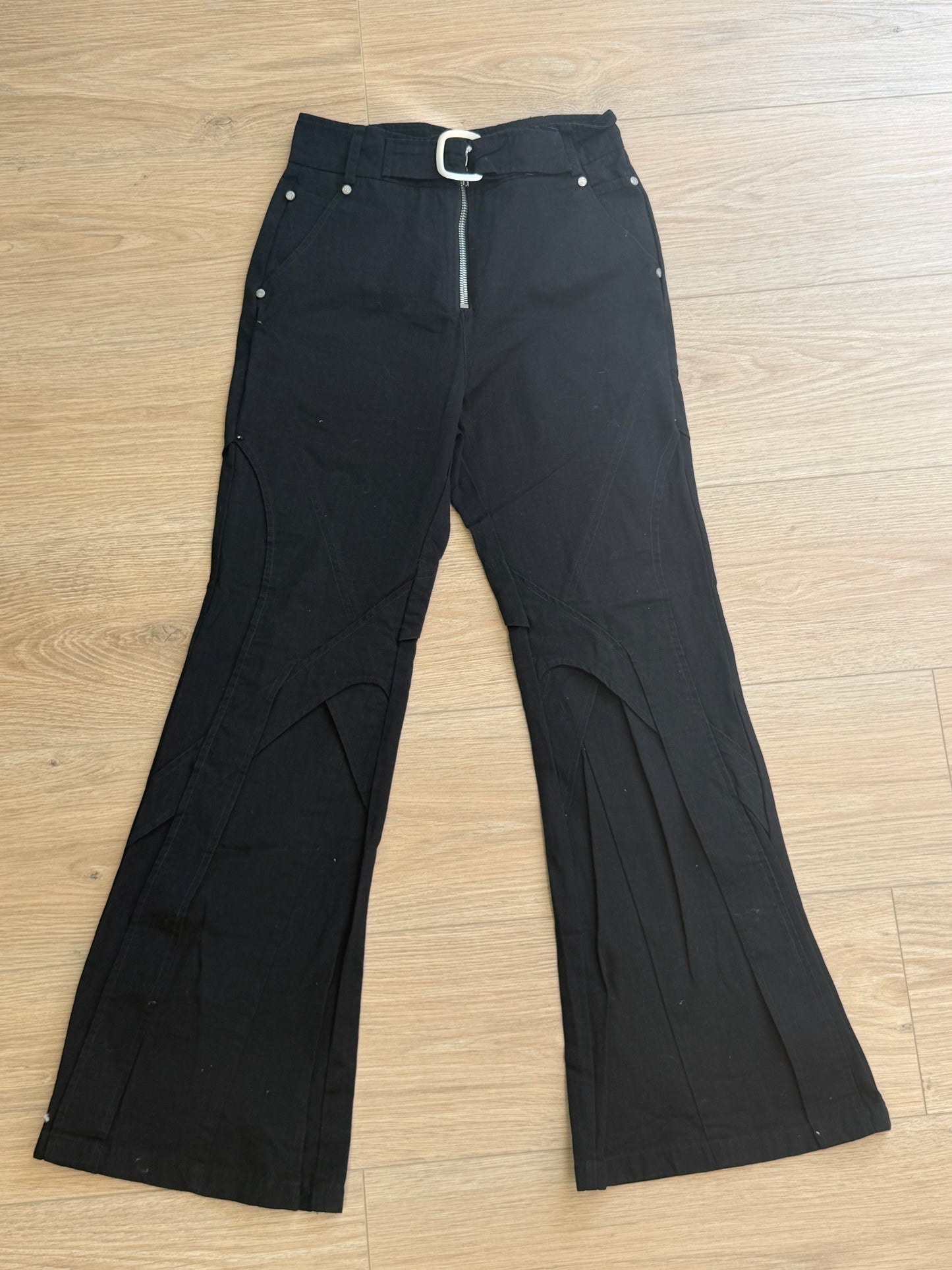 Pantalon Nü Denmark style flare