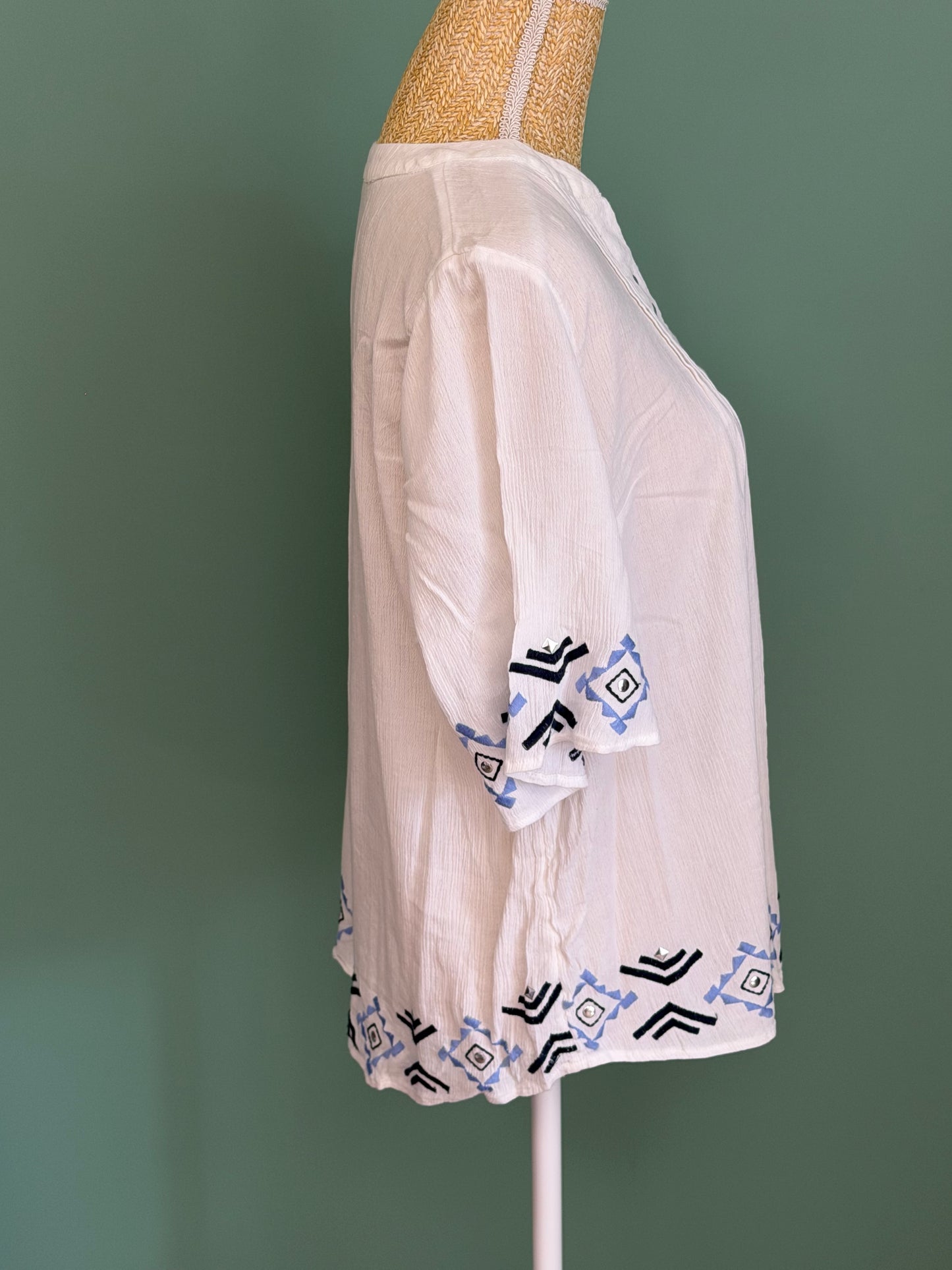 Blouse bohème blanche brodée femme manches 3/4 taille XL
