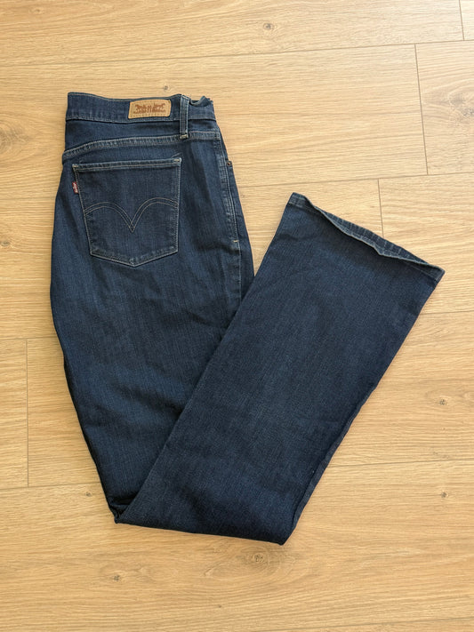 Jean Levi’s 515 Bootcut