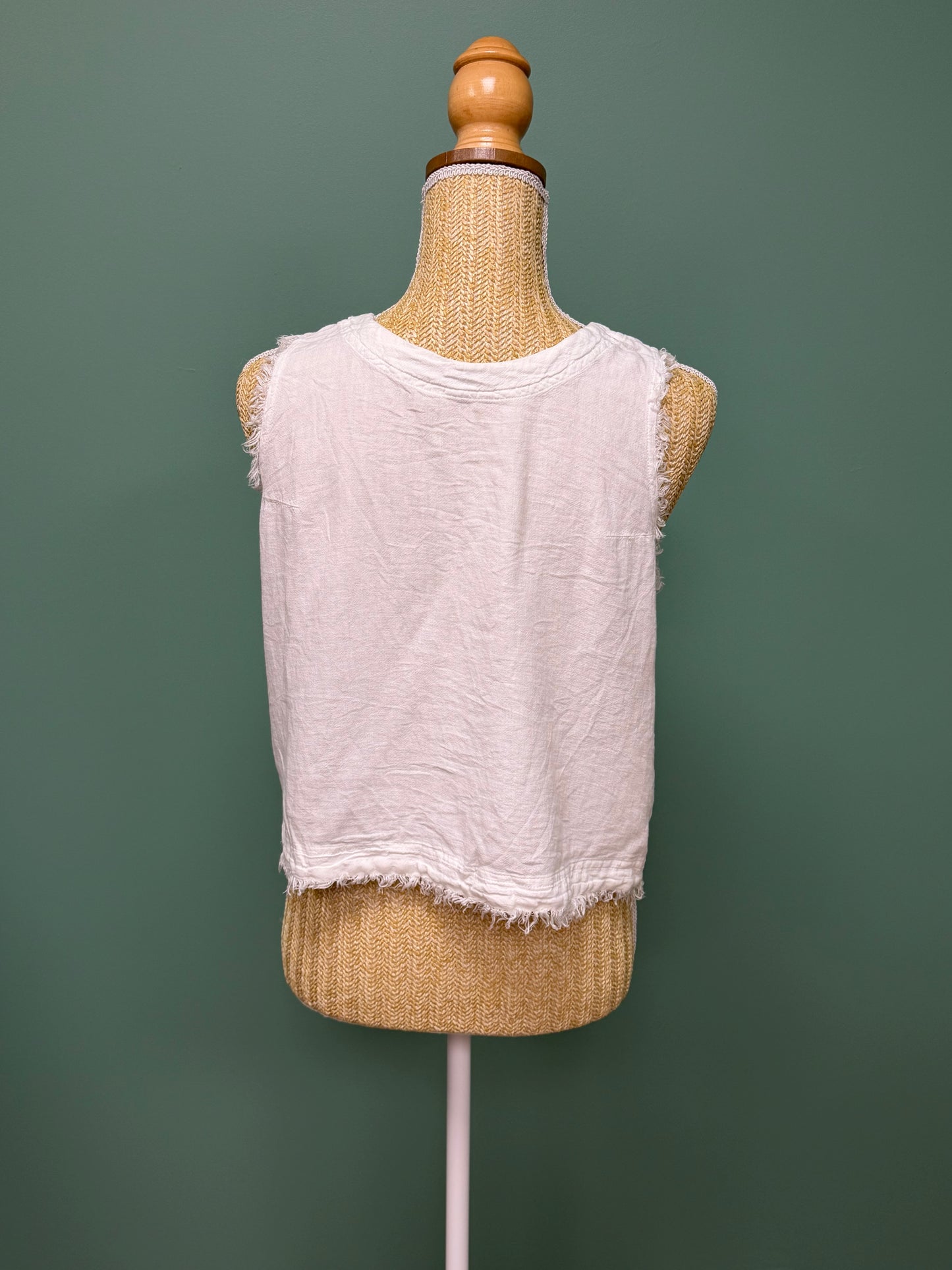 Top blanc sans manches effet lin / bohème