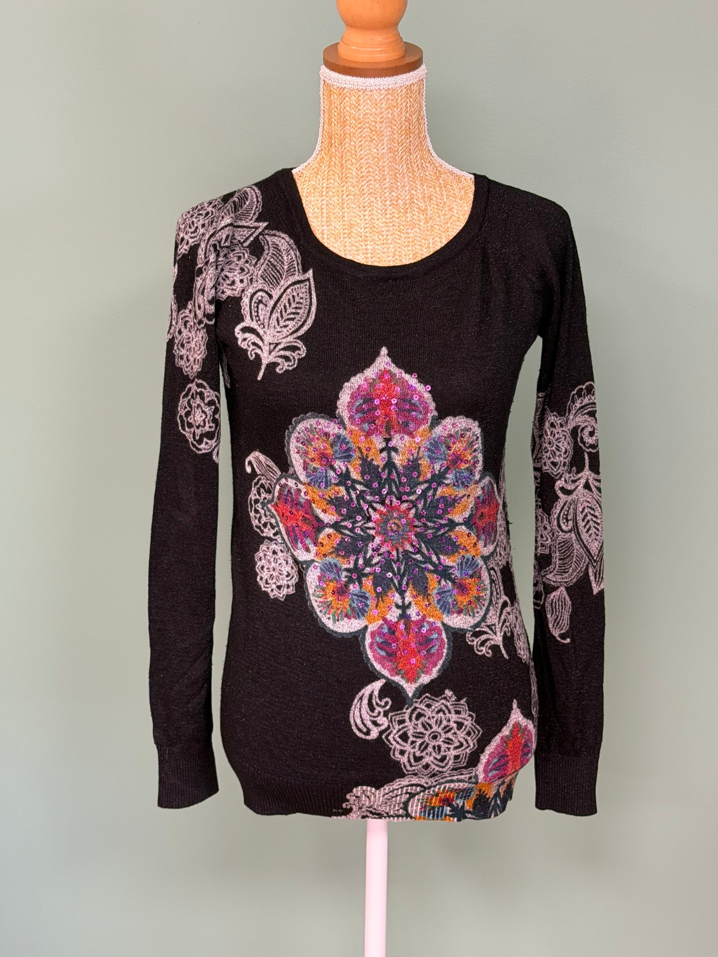 Pull Desigual noir motif mandala brodé - Taille M