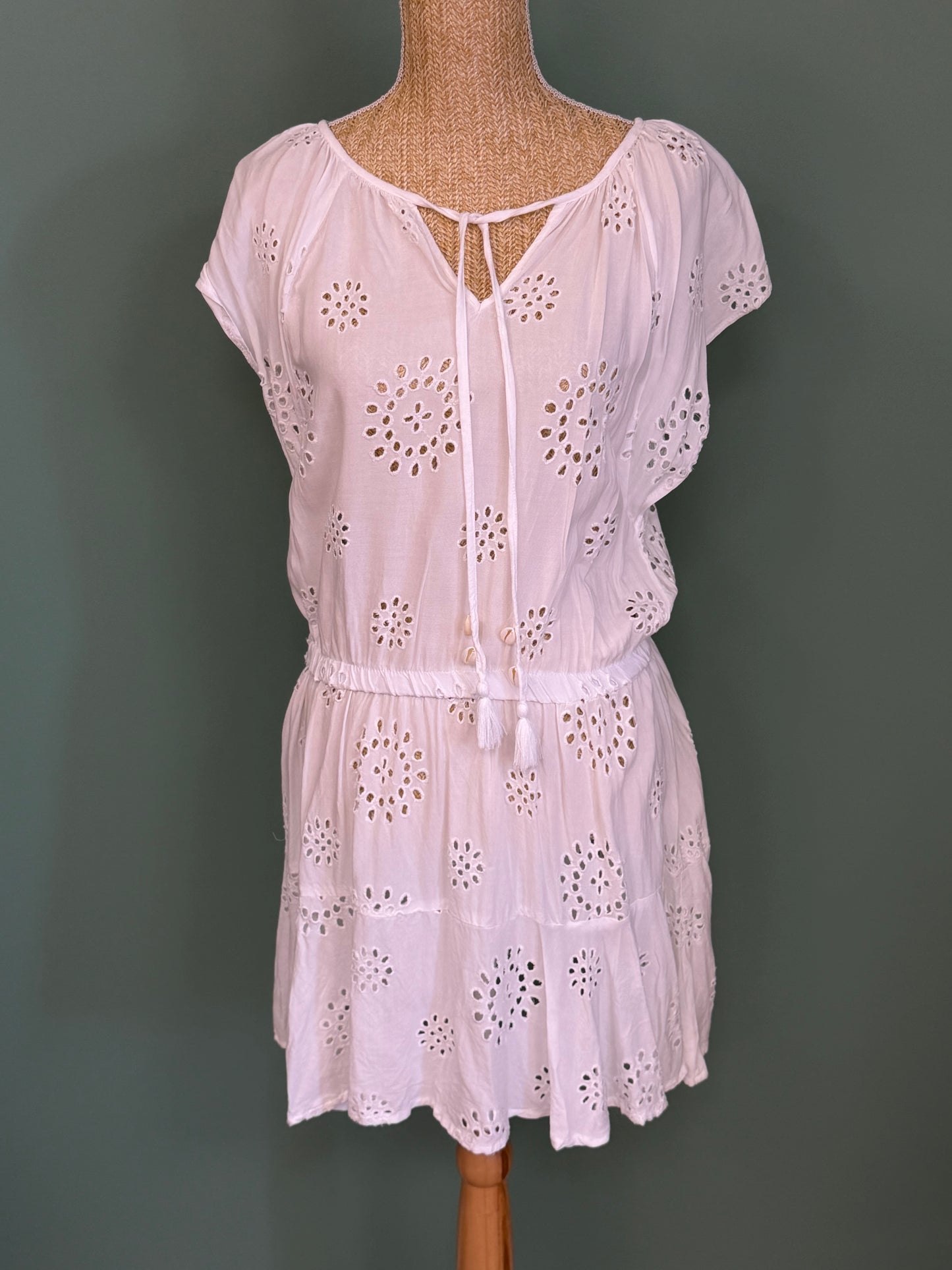 Robe blanche broderie anglaise bohème femme M