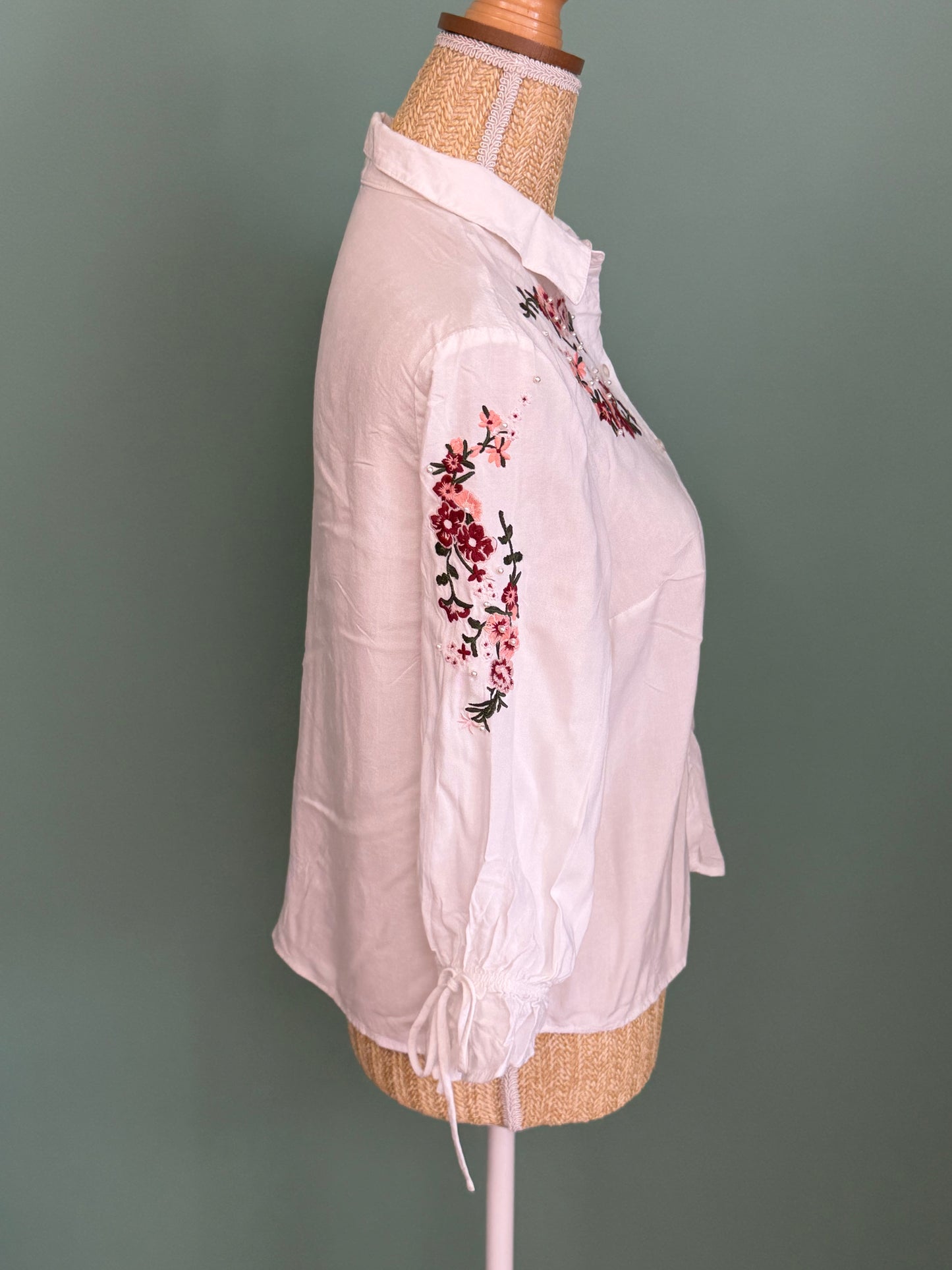 Chemisier blanc brodé fleuri manches 3/4 H&M femme L