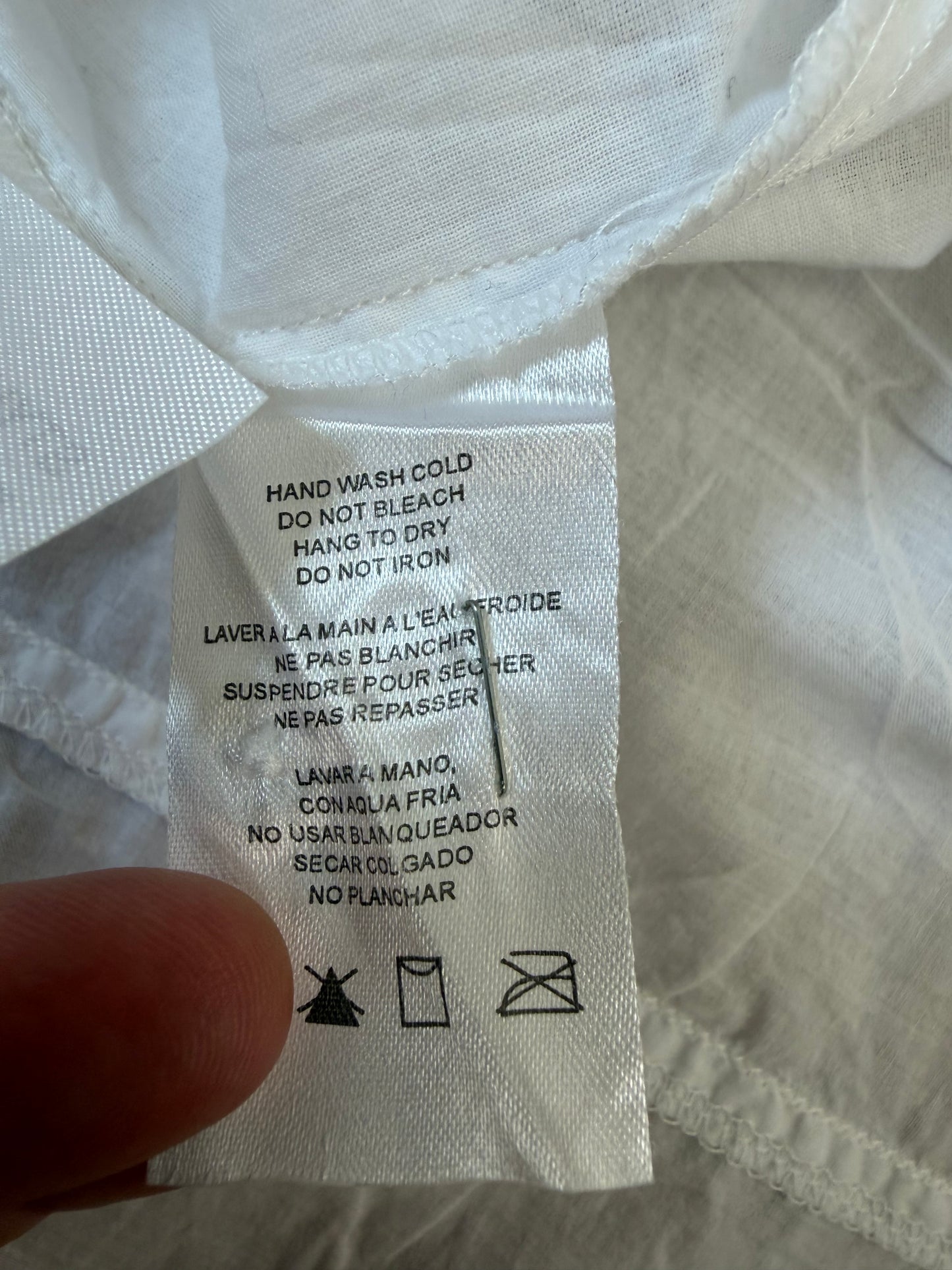 Chemisier blanc brodé à manches longues – Taille M