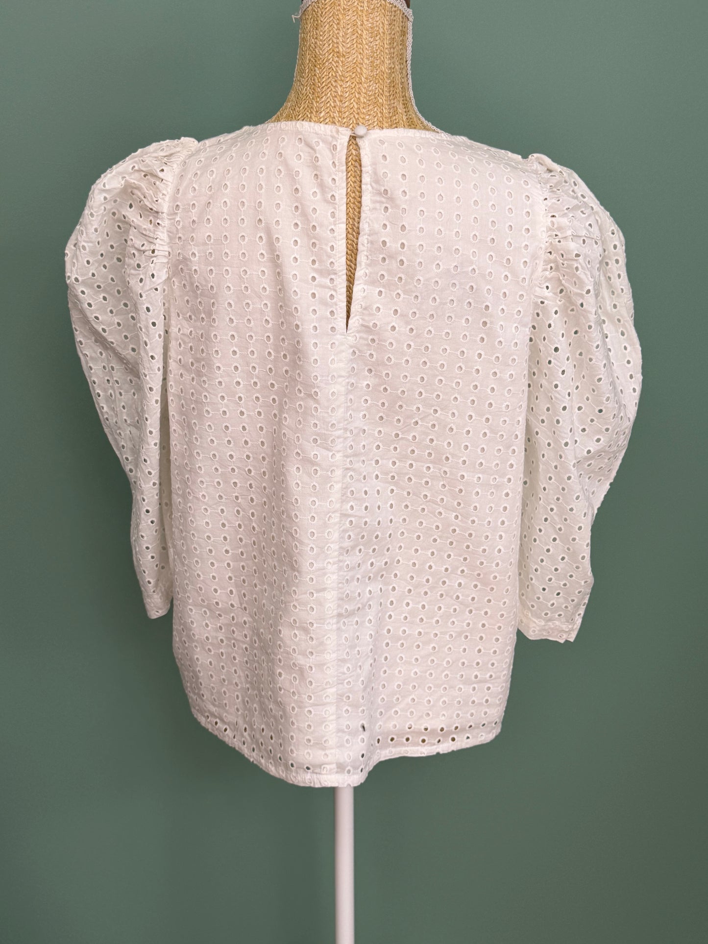 Blouse blanche en broderie anglaise manches bouffantes femme XL