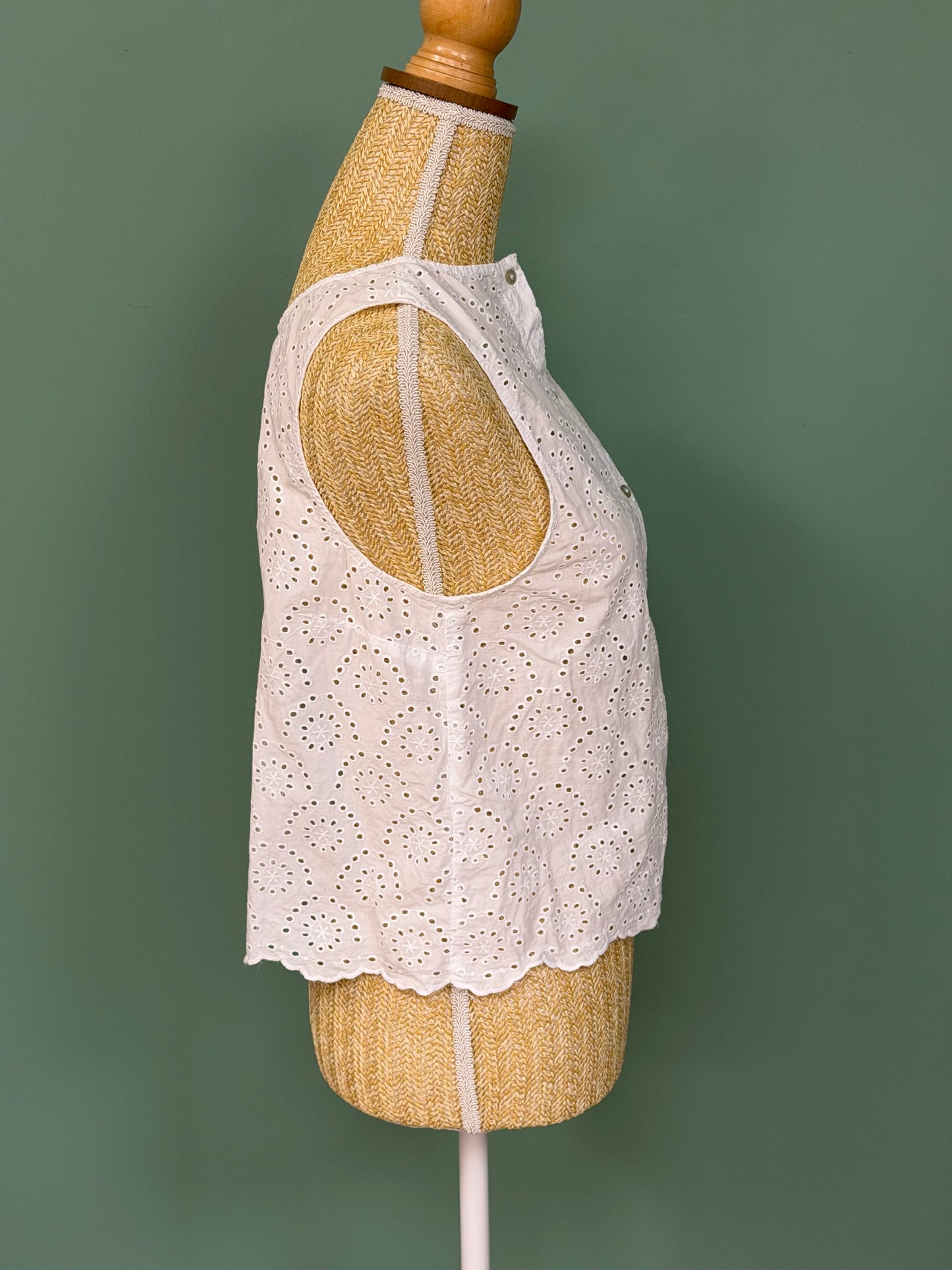 Blouse sans manches en broderie anglaise blanche – Taille L