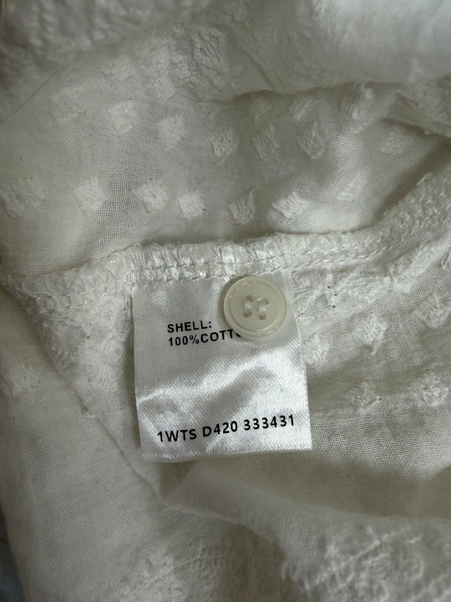 Chemisier blanc brodé en coton à manches bouffantes – Taille M/L