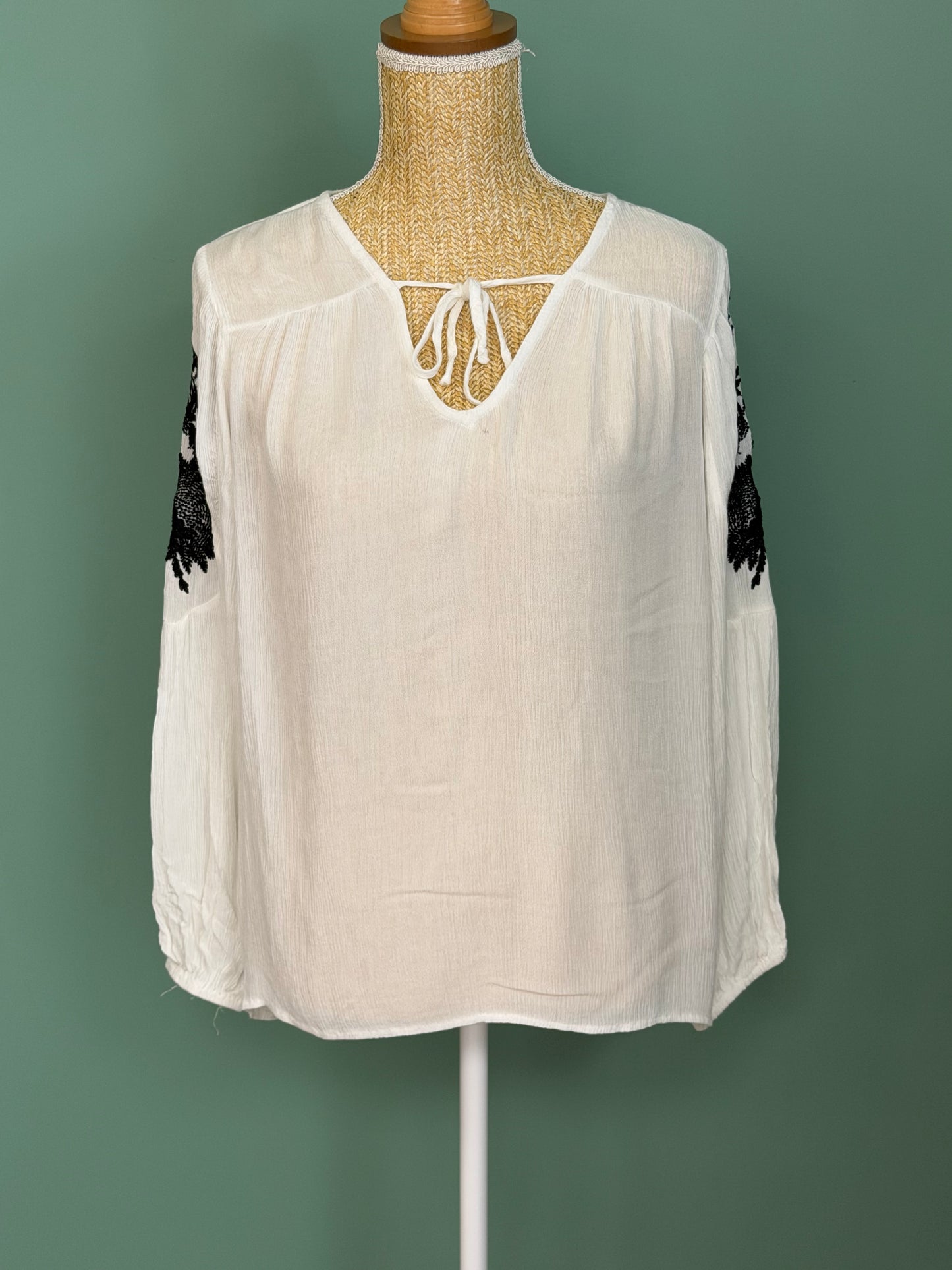 Blouse blanche brodée manches longues femme XL