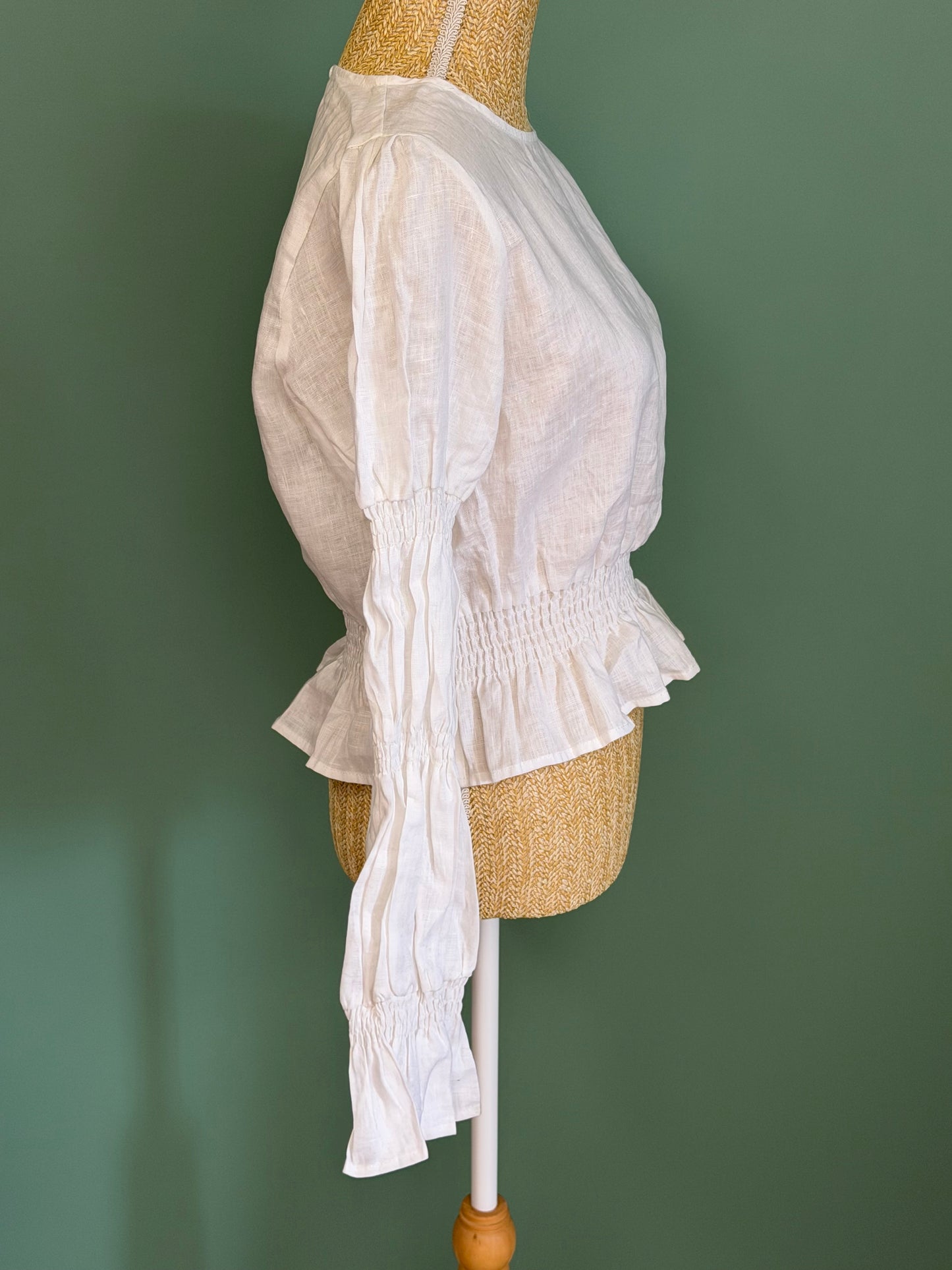 Blouse blanche en lin à taille smockée femme L