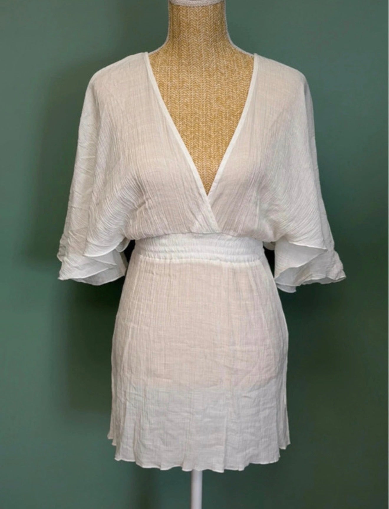 Robe Bohème Blanche à Décolleté Croisé – Taille M/L