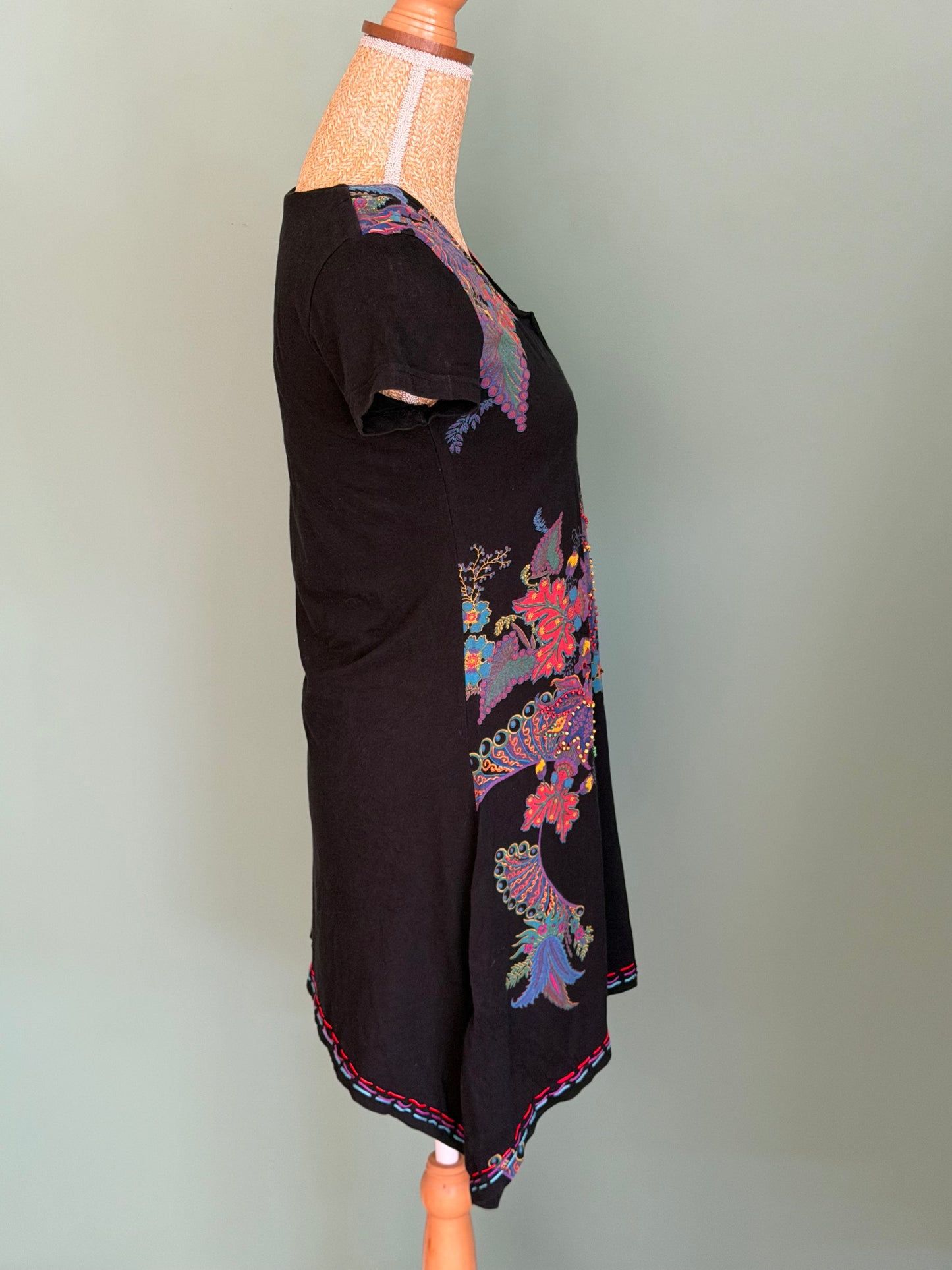 Robe / tunique Desigual noire à motifs fleuris – Taille S