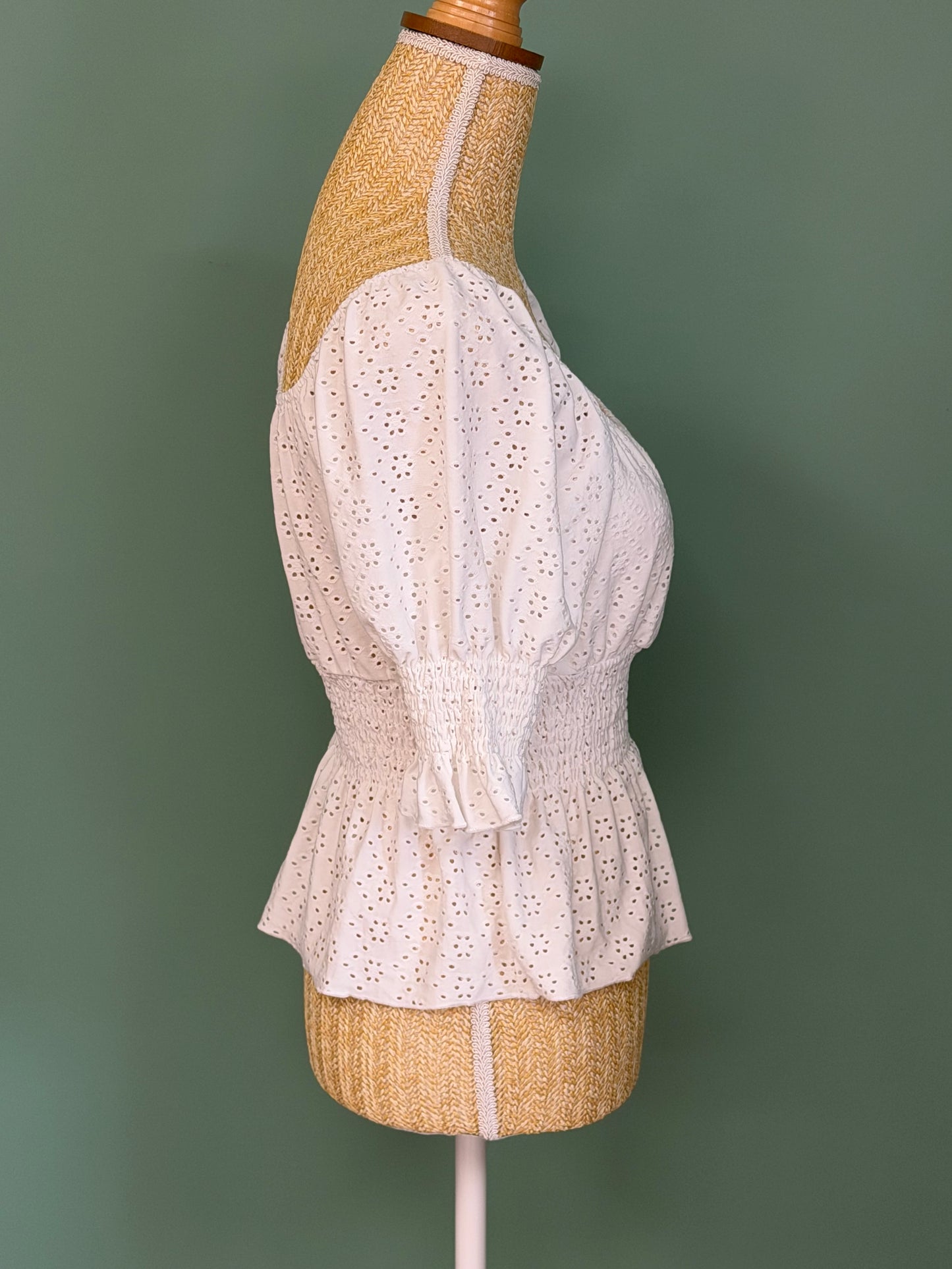 Blouse blanche en broderie anglaise à smocks femme S