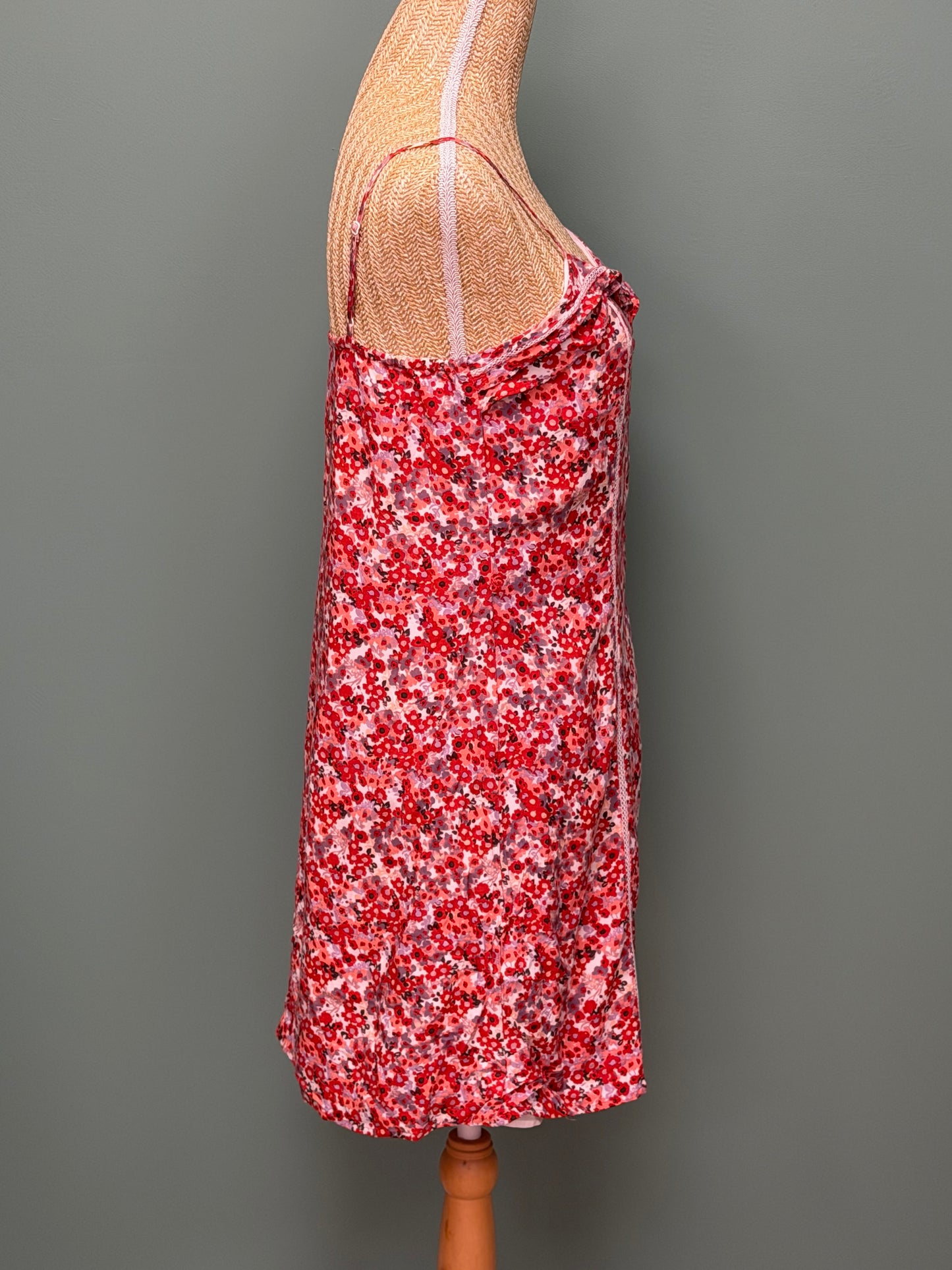 Robe fluide fleurie rouge & rose à fines bretelles - Taille M